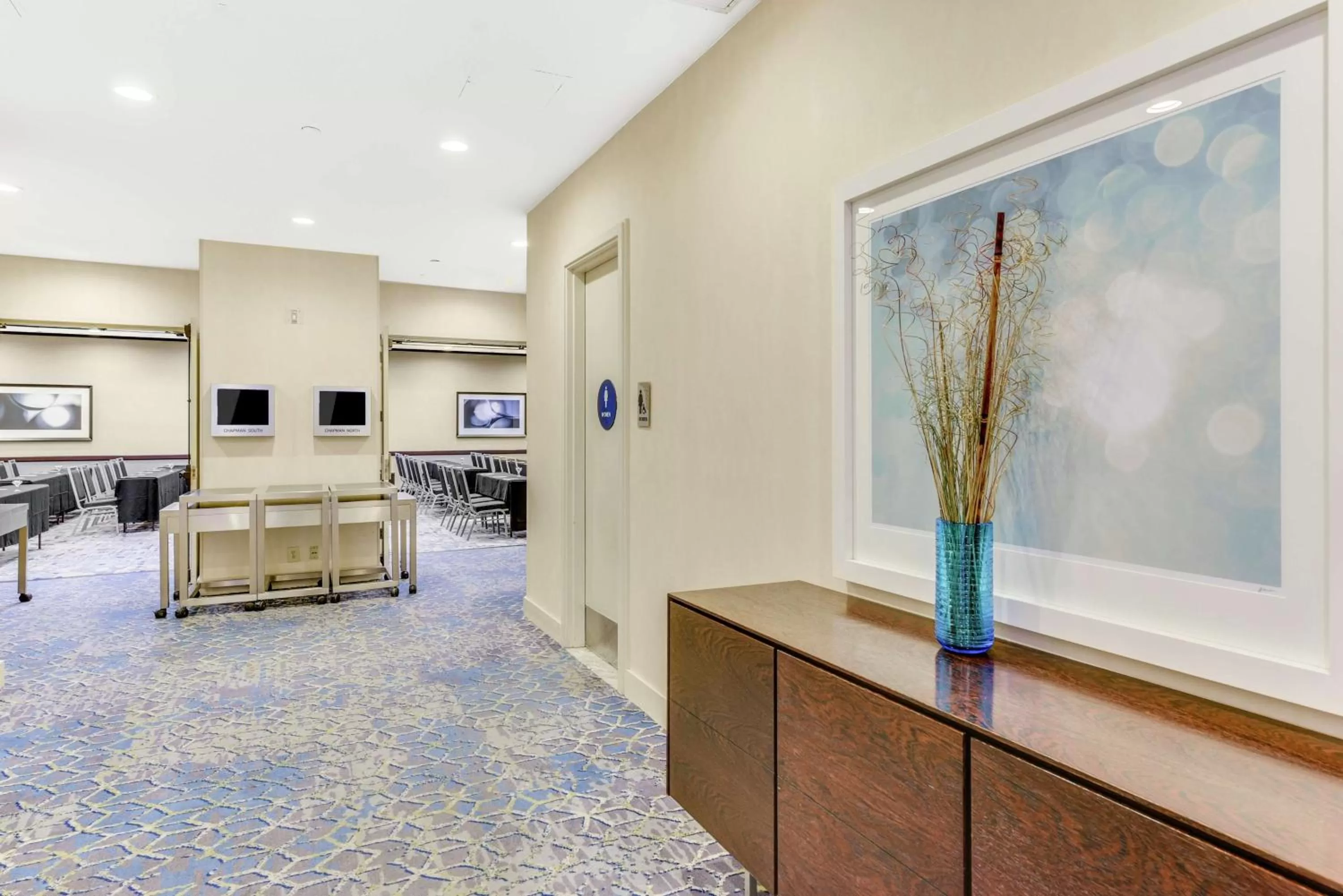 Meeting/conference room in Embassy Suites by Hilton Anaheim-Orange