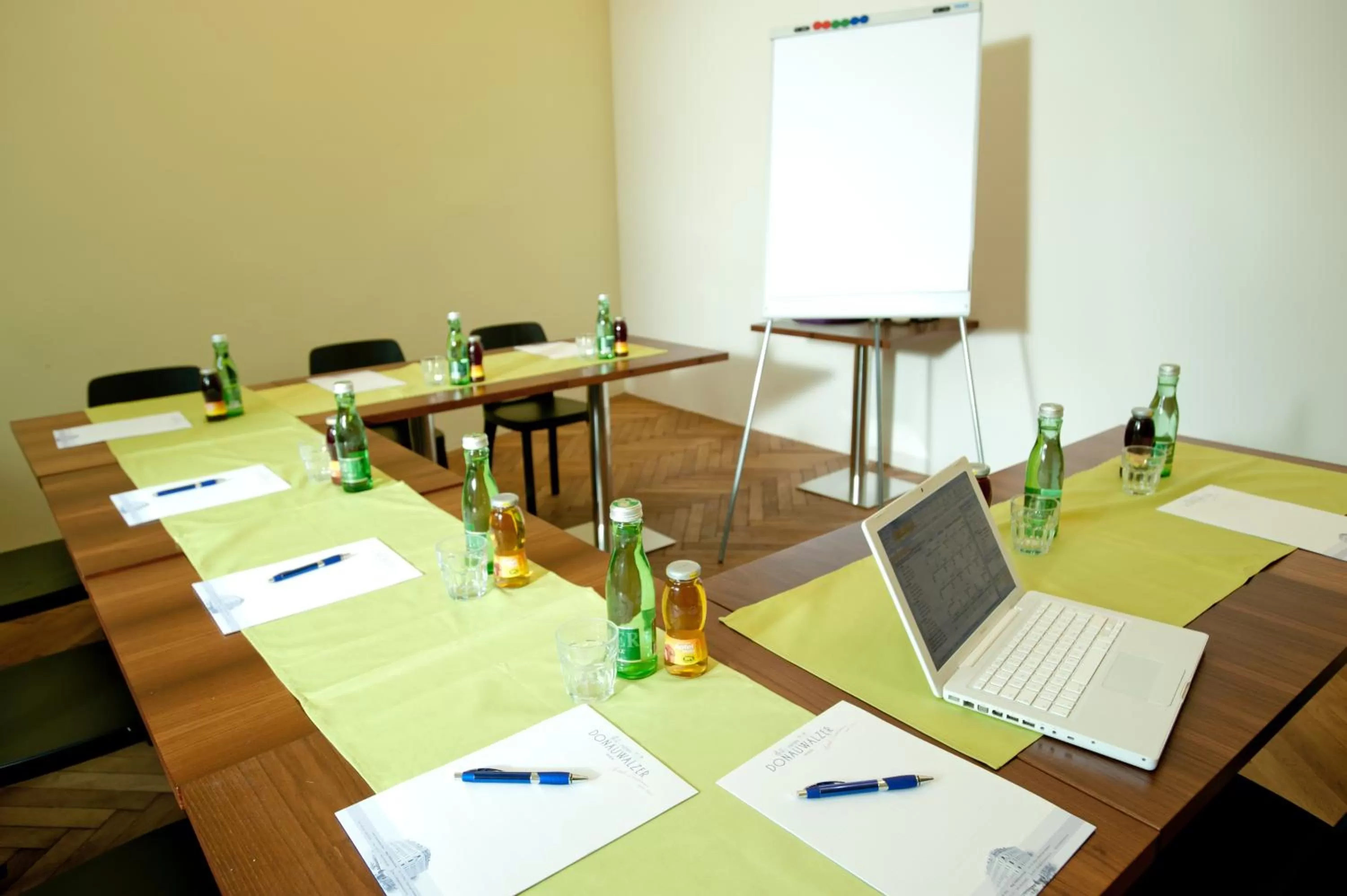 Business facilities in BoutiqueHOTEL Donauwalzer