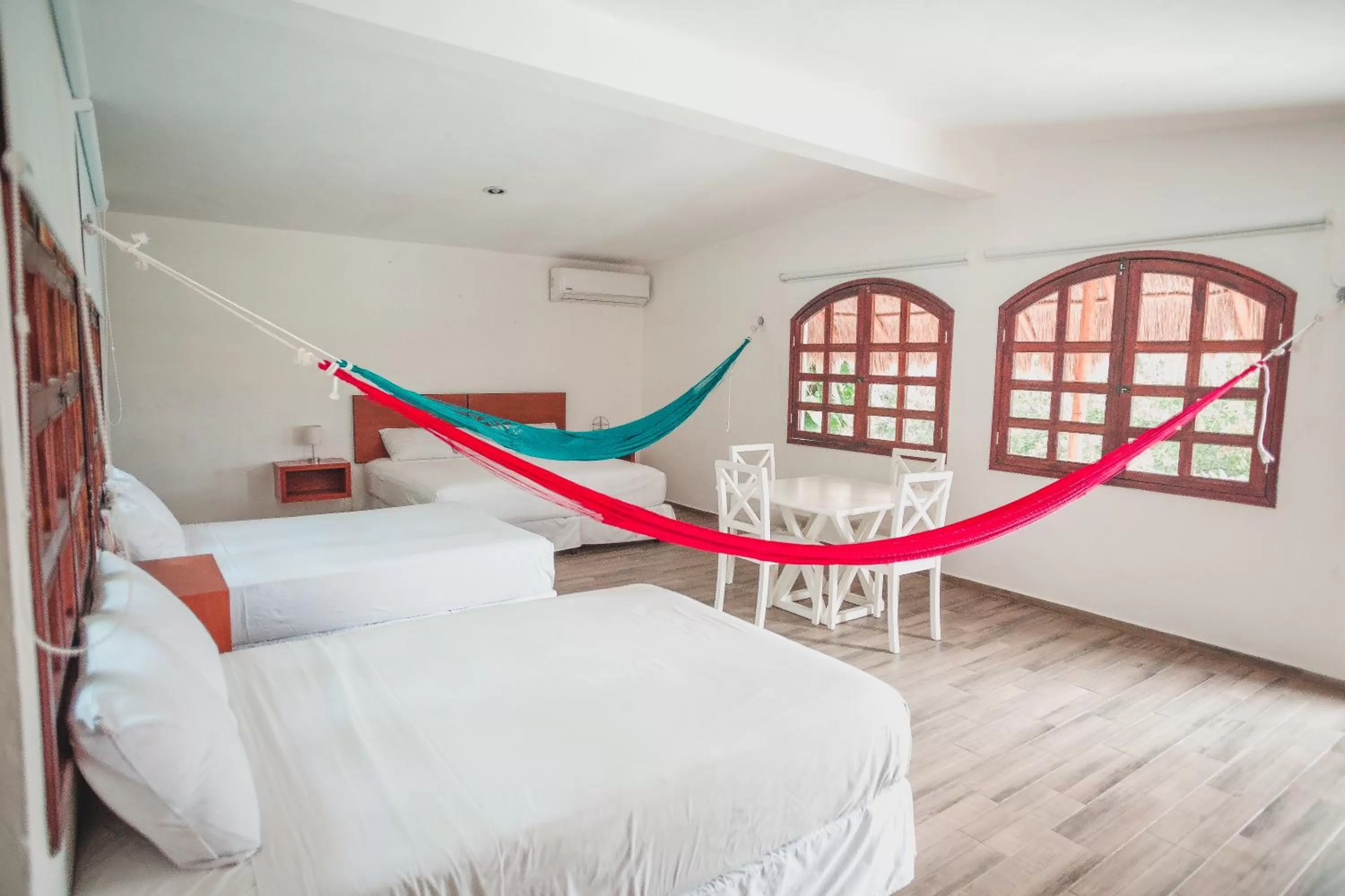 Photo of the whole room, Bed in Casa Shiva Bacalar by MIJ