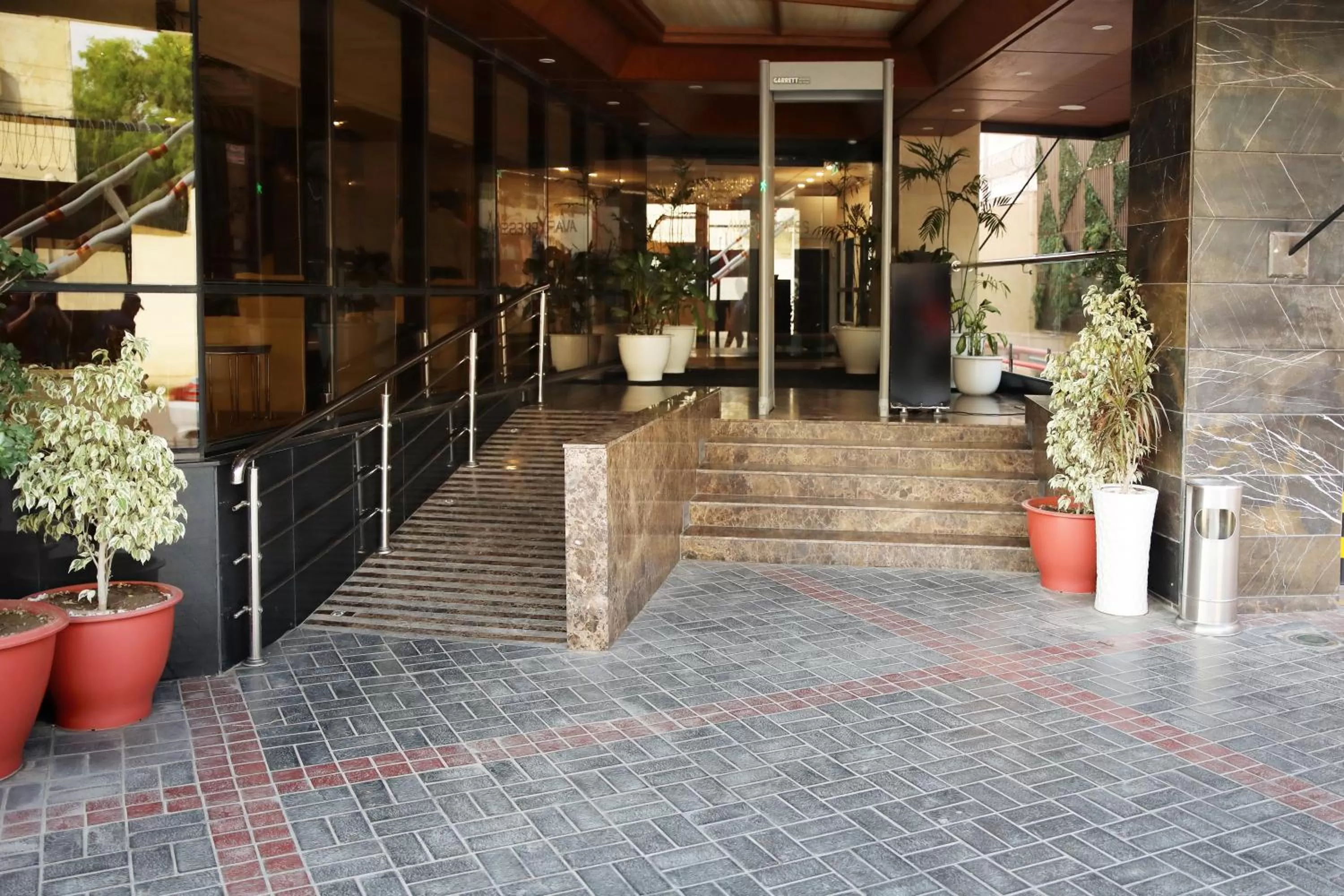 Facade/entrance in Avari Xpress Multan