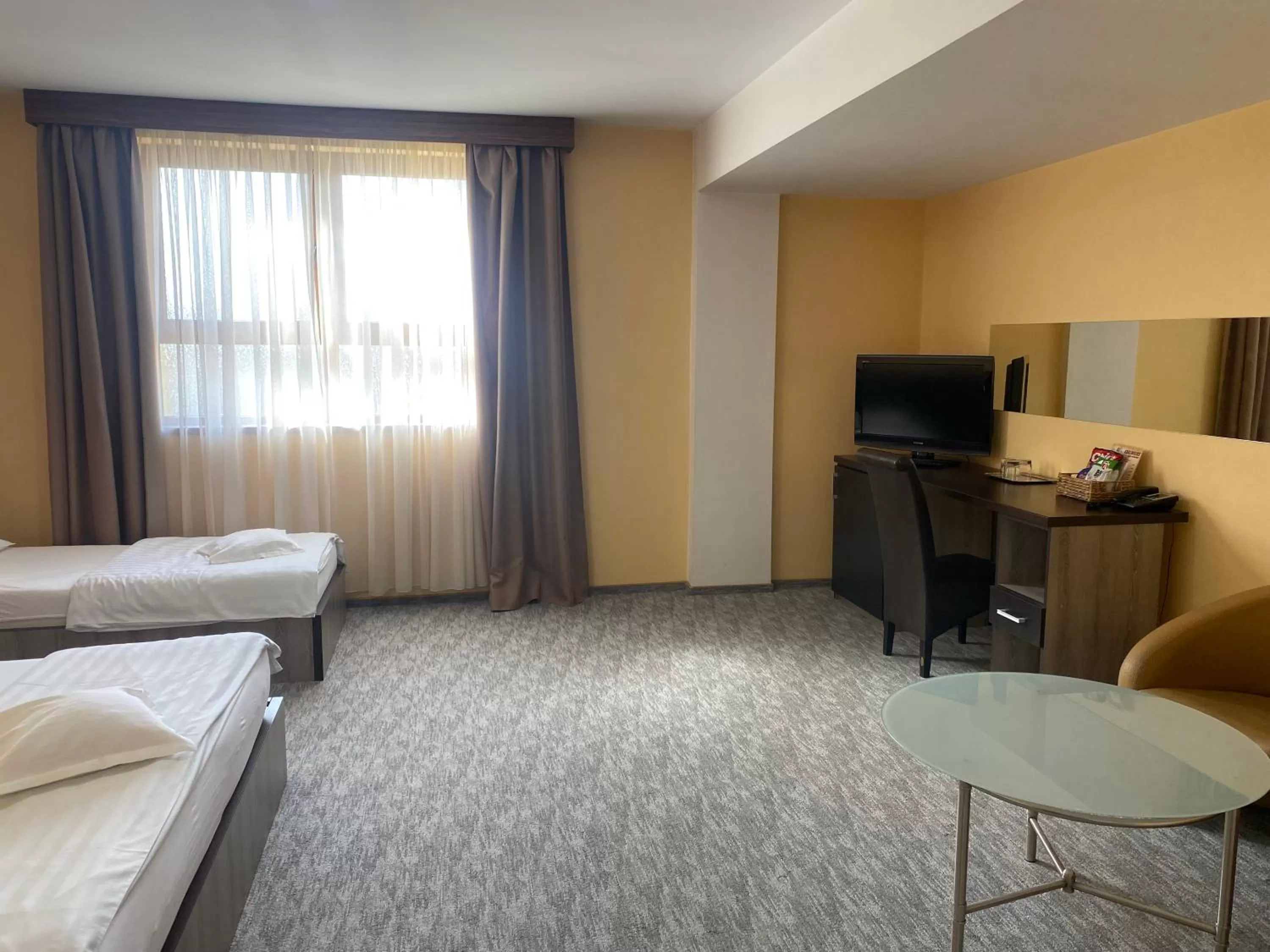 TV/Entertainment Center in Hotel Edelweiss