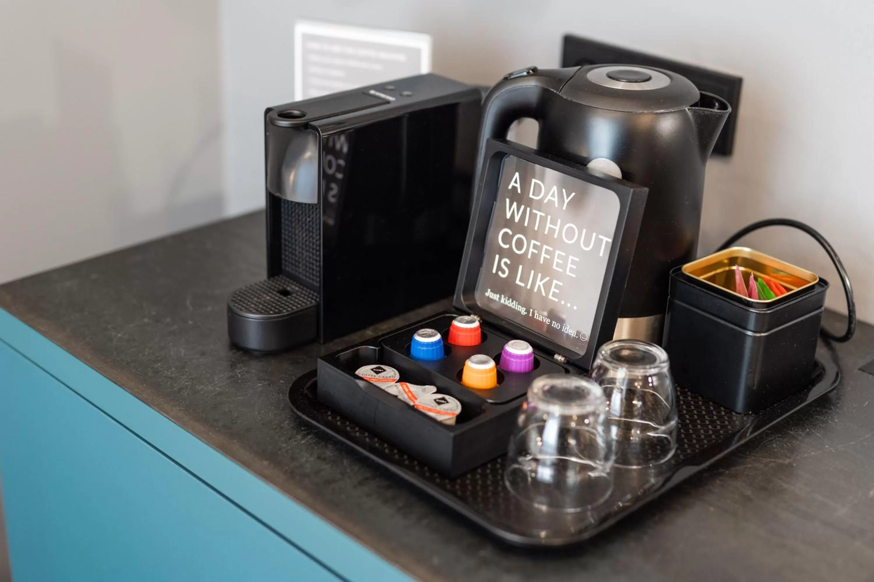 Coffee/tea facilities in Miss Sophie's Downtown