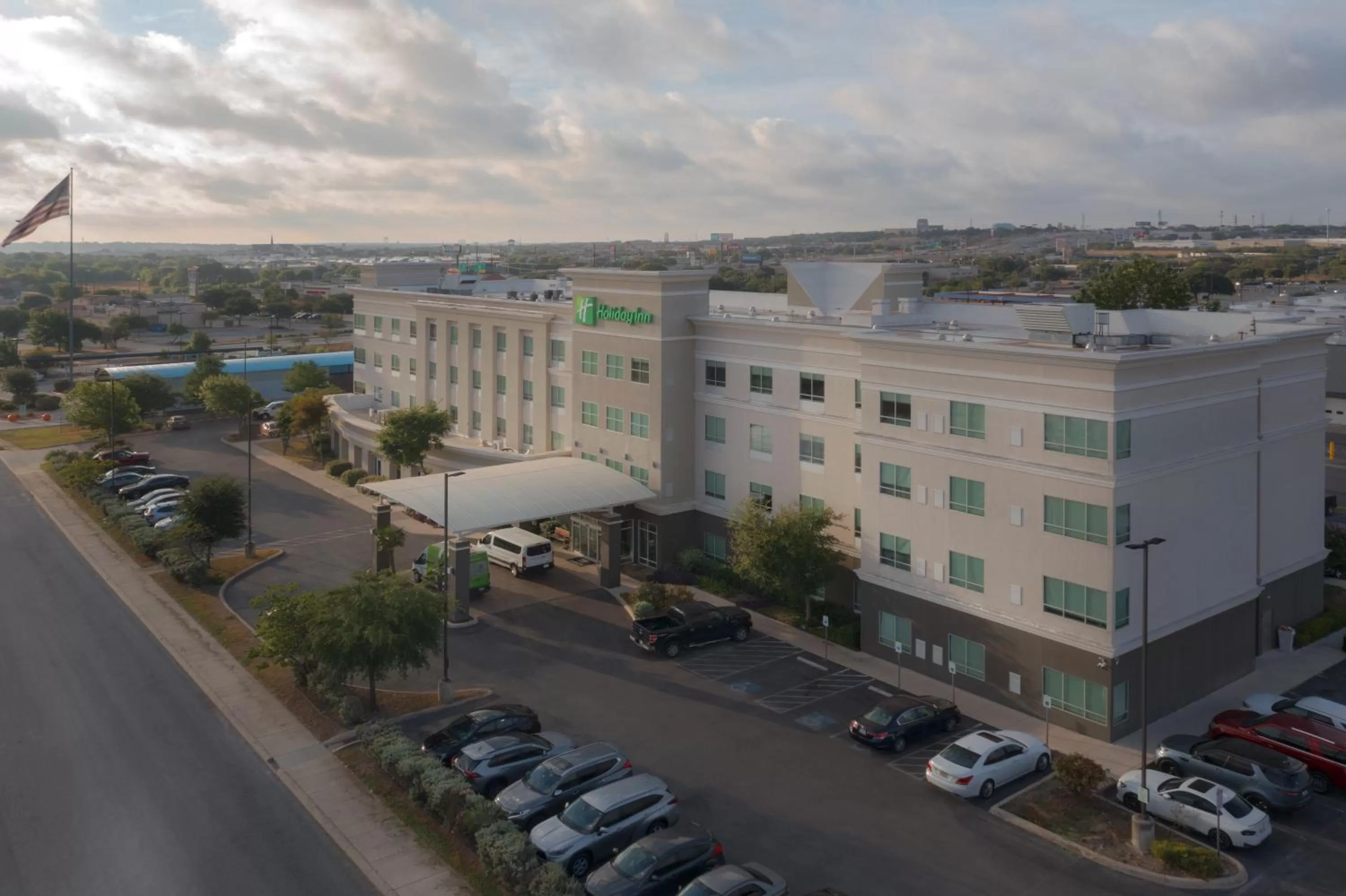 Bird's eye view in Holiday Inn Hotel & Suites Northwest San Antonio by IHG
