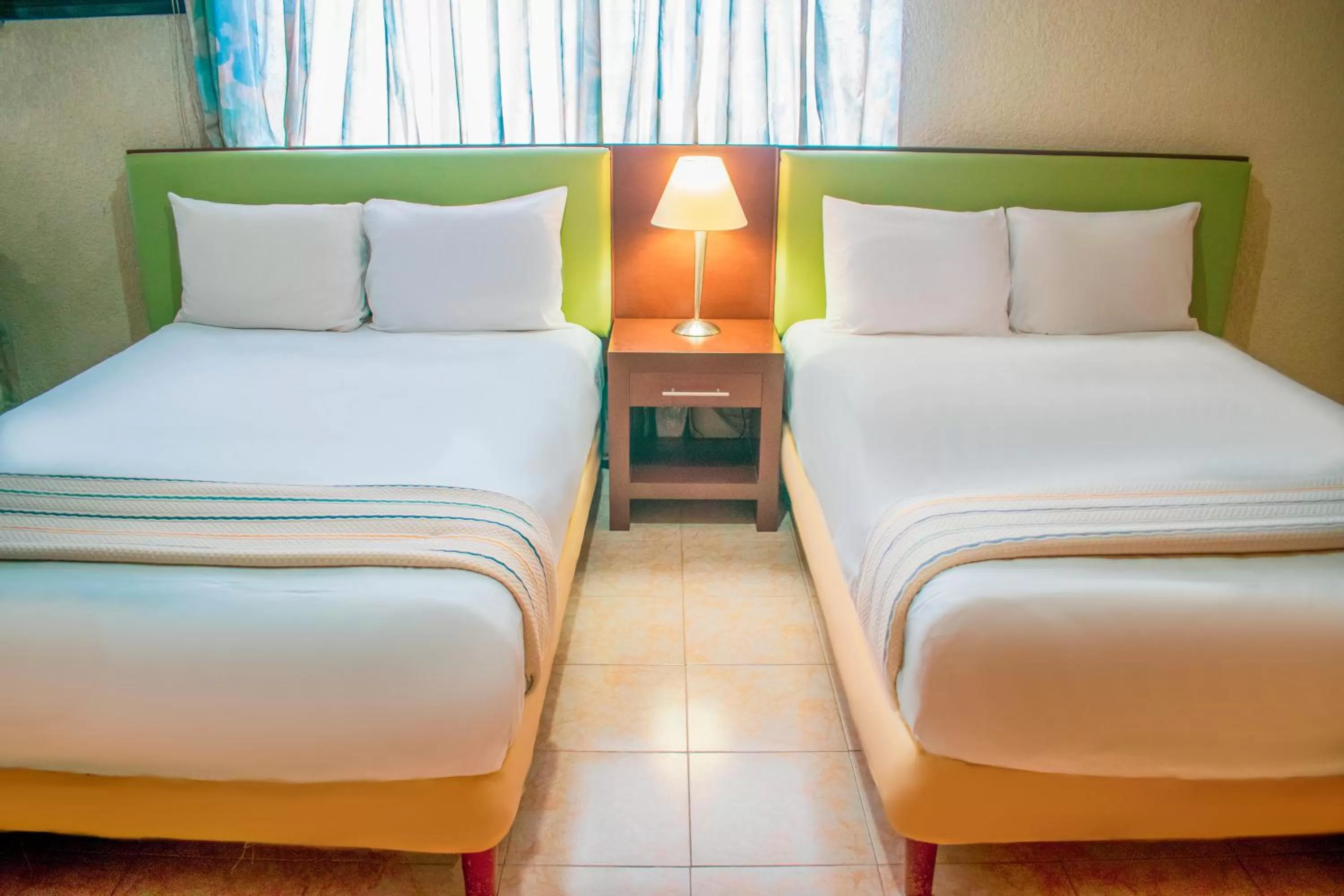 Bedroom, Bed in Suites Del Sol