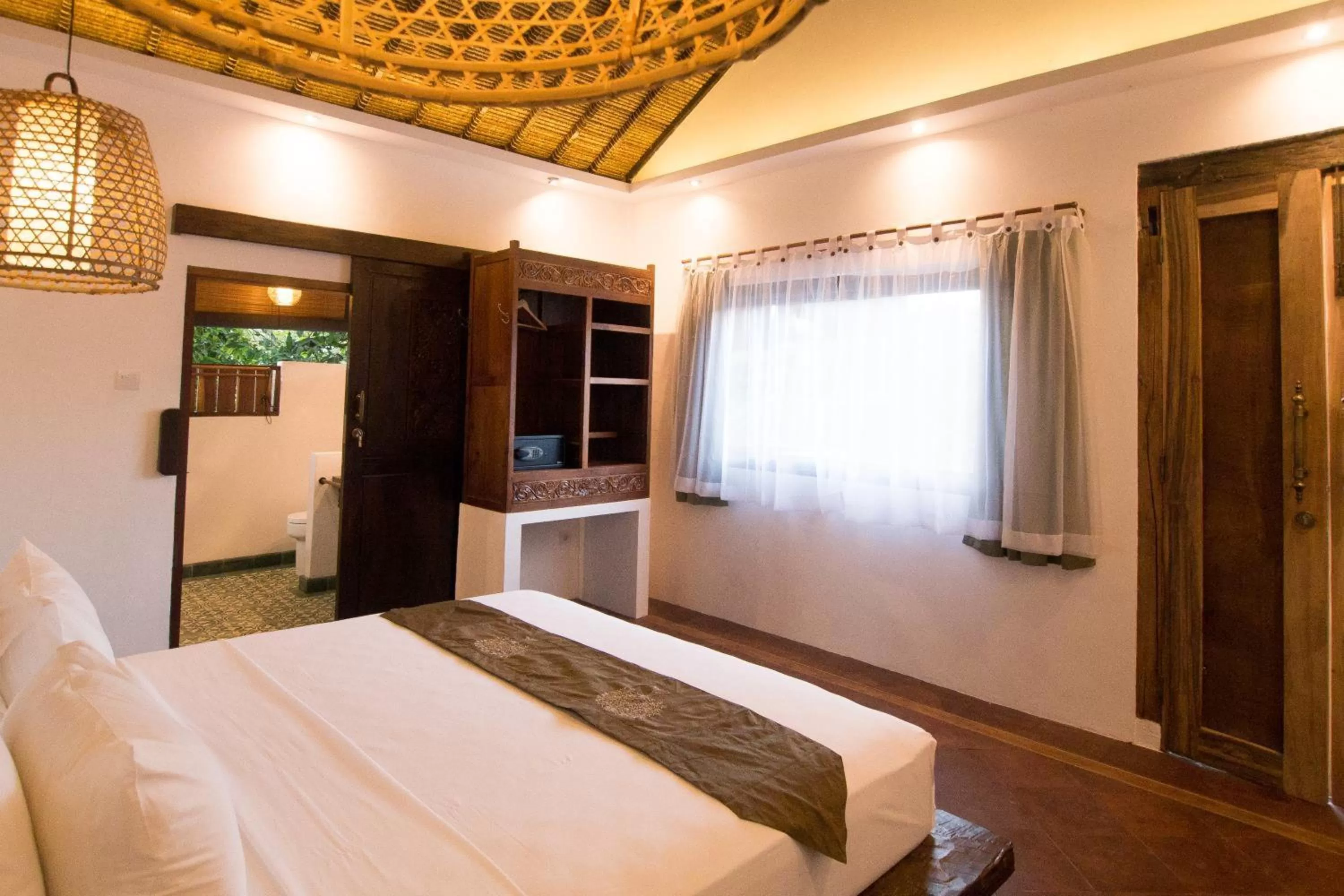 Bed in The Mandana Villa Gili Air
