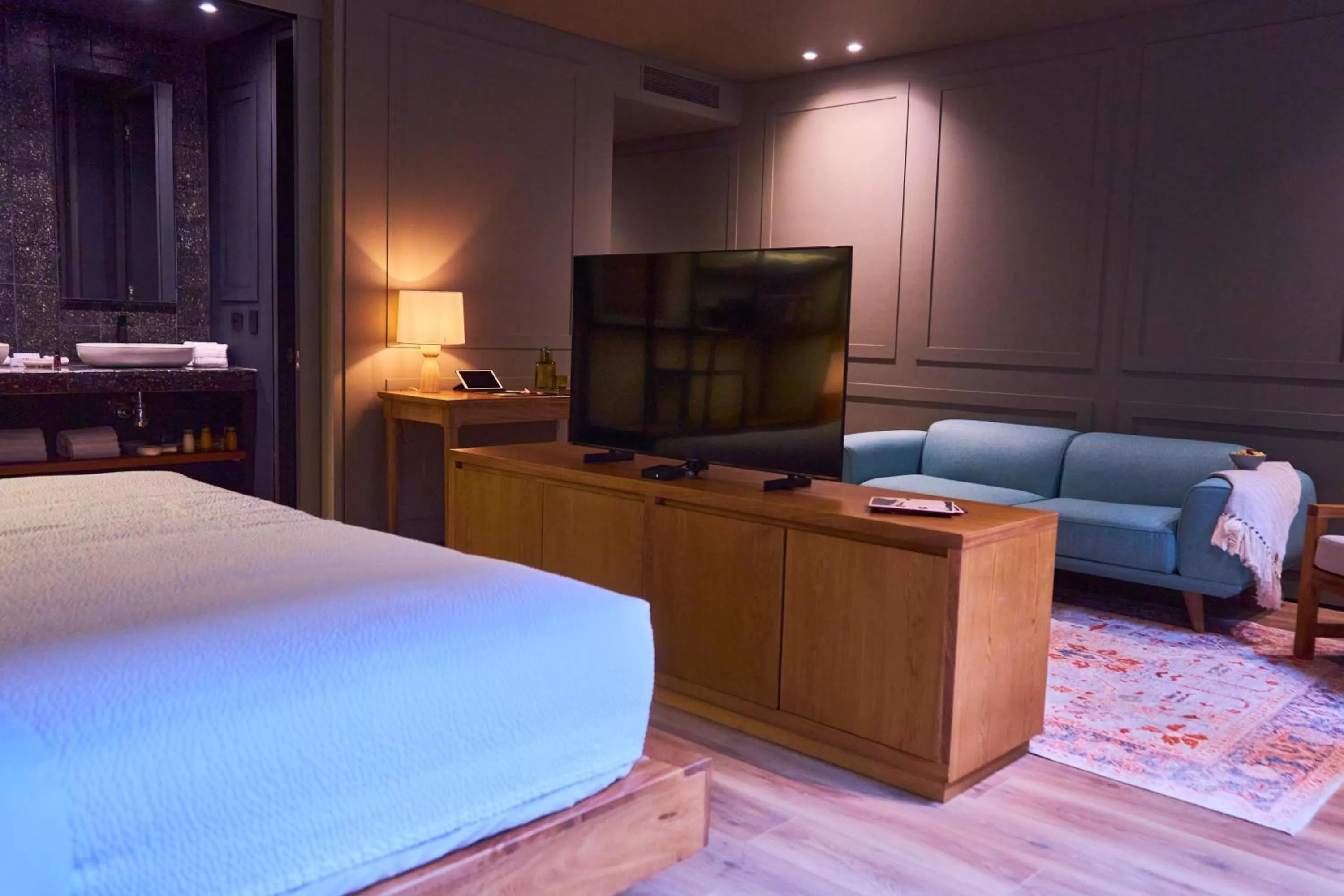 Bedroom, Bed in Hotel Coco