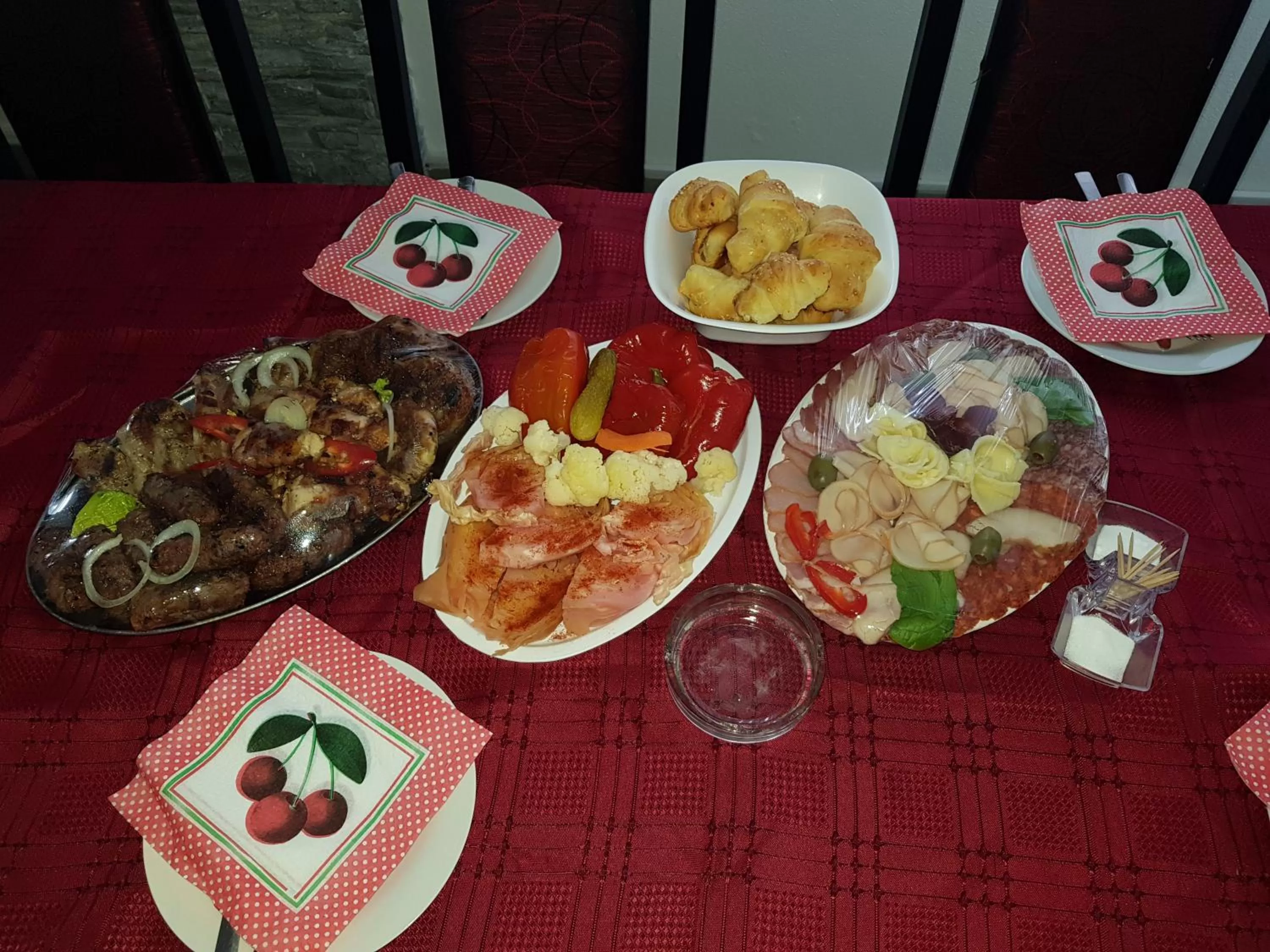 Breakfast in Prenociste H2O