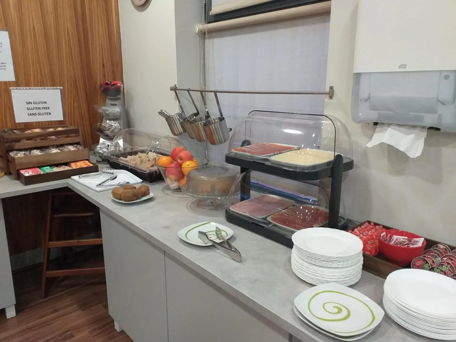 Breakfast in Hotel Alda Cardeña