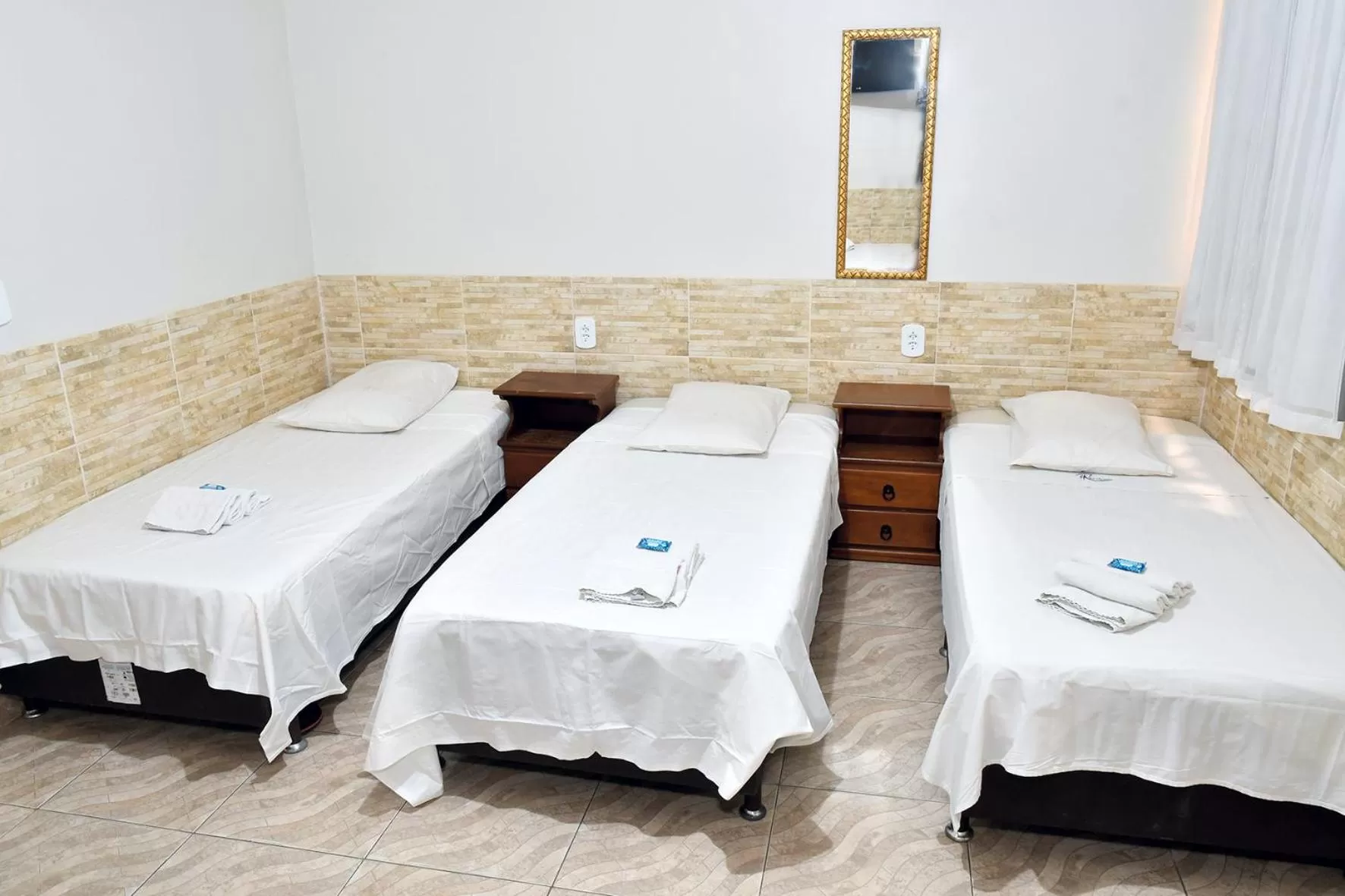 Photo of the whole room in Hotel Rio Claro