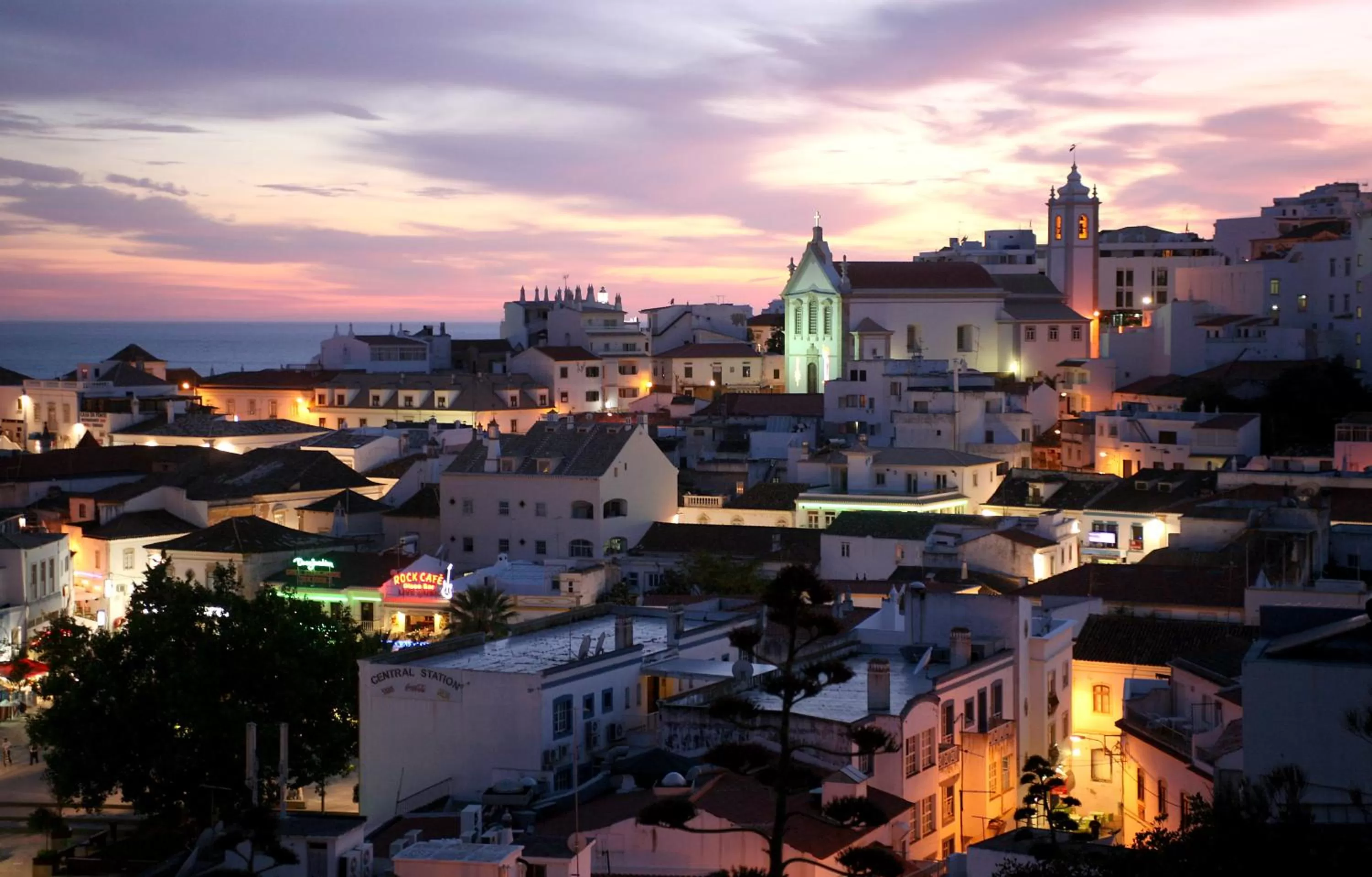 Neighbourhood in The Navigator - Solaqua