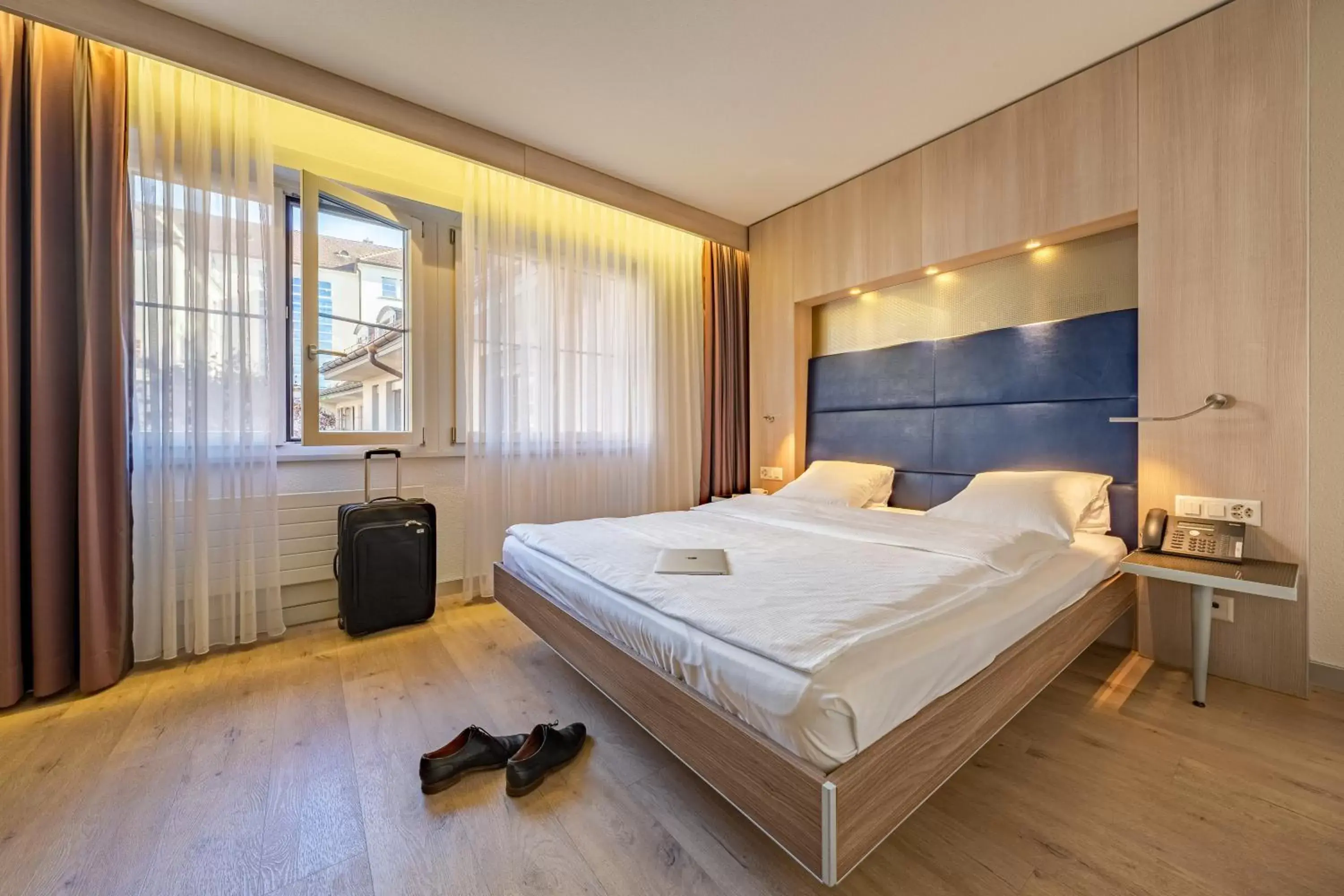 Business Room in Hotel Alexander Zurich Old Town Business Room in Hotel Alexander Zurich Old Town