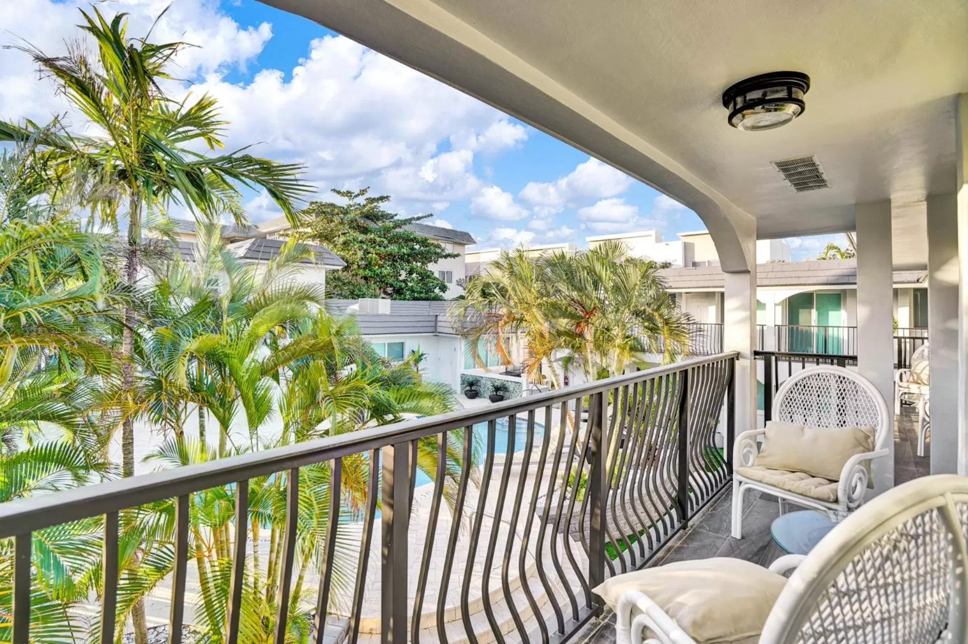 Balcony/Terrace in RA suites