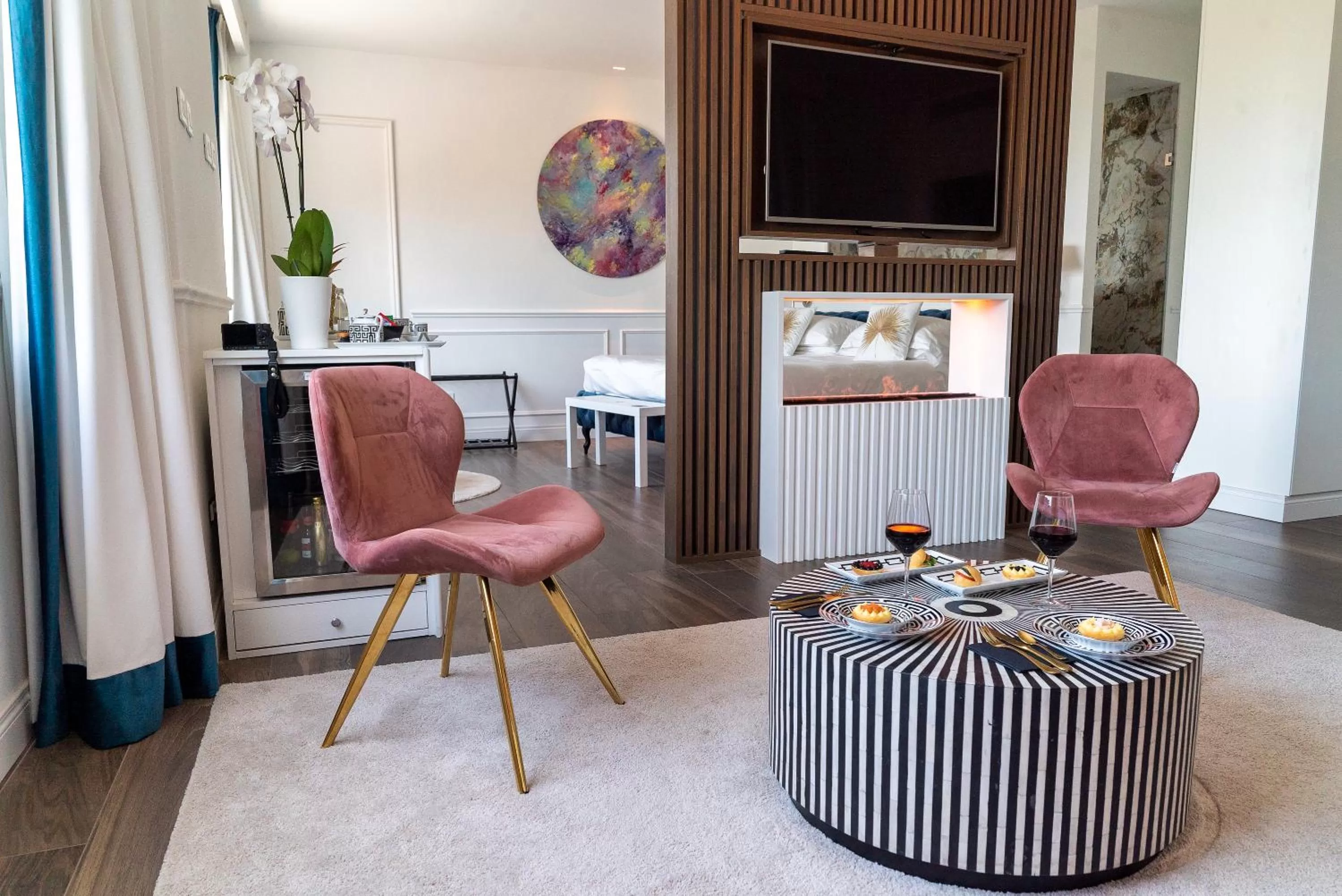 TV and multimedia in Monastero dei Santi