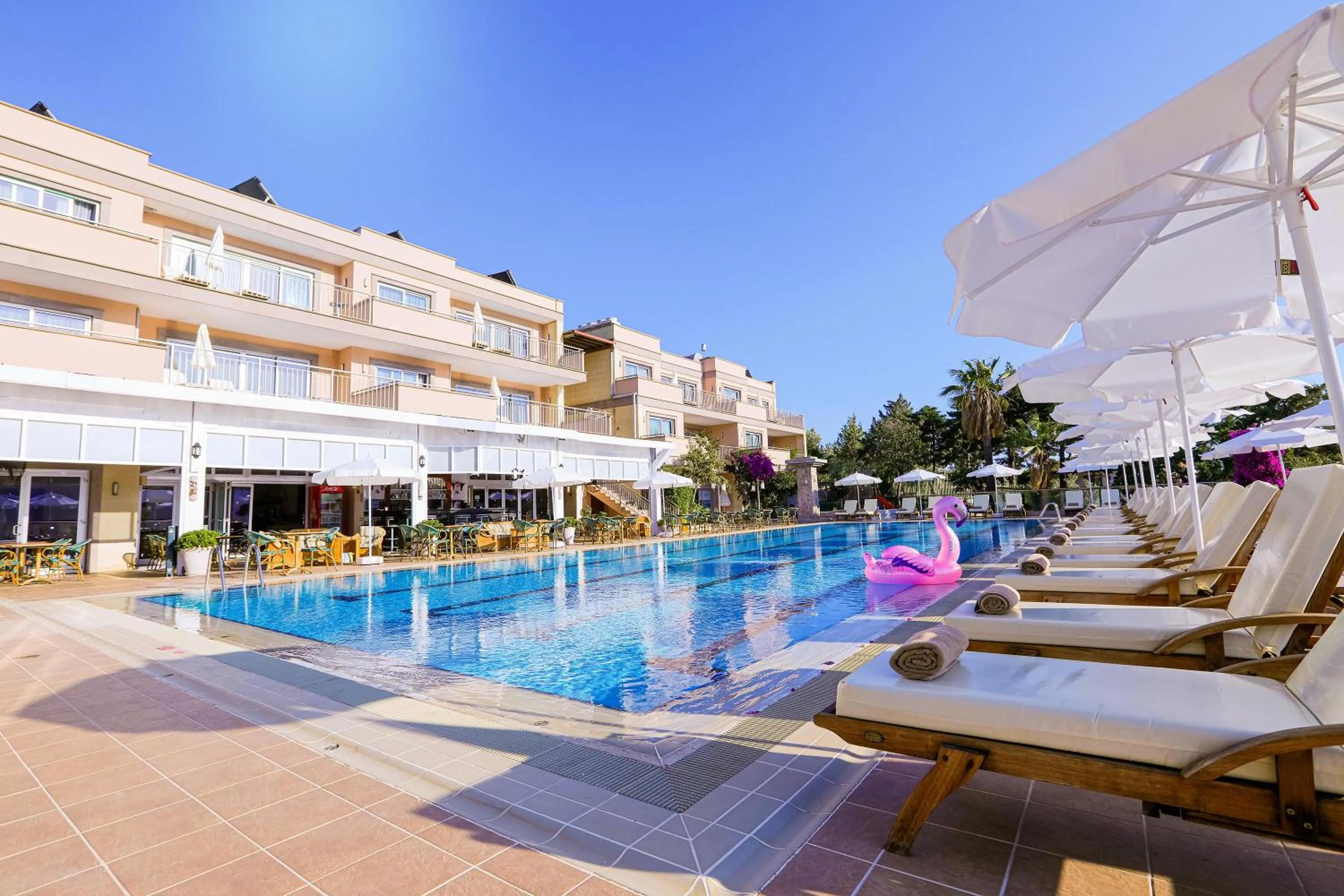 Swimming pool in Happy Hotel Kalkan