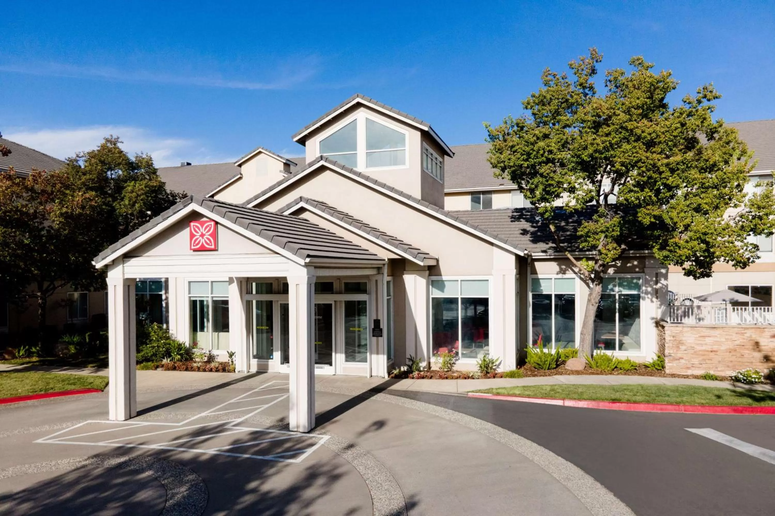 Property building in Hilton Garden Inn Roseville