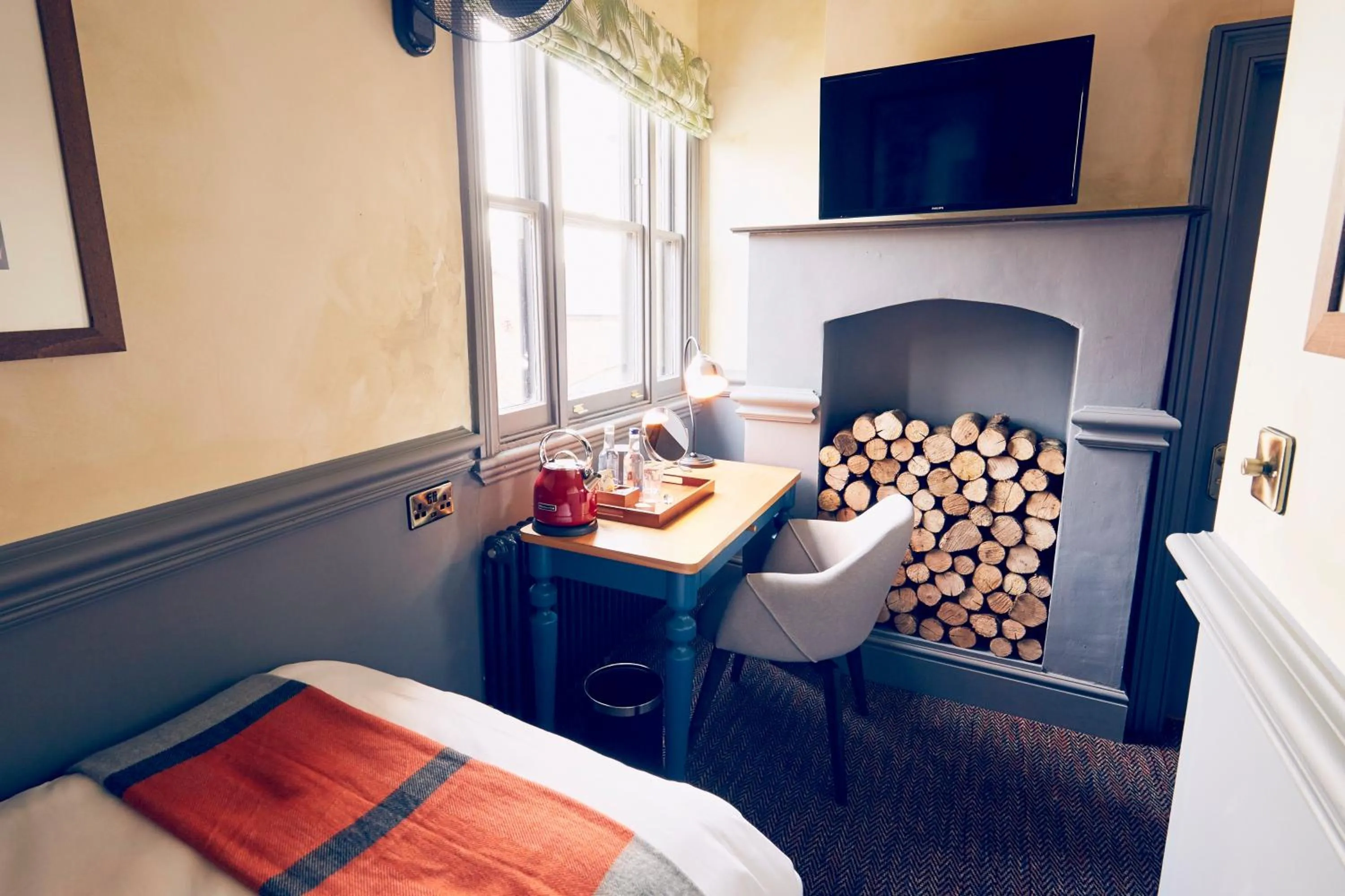 Coffee/tea facilities, Bed in Frederick Street Townhouse