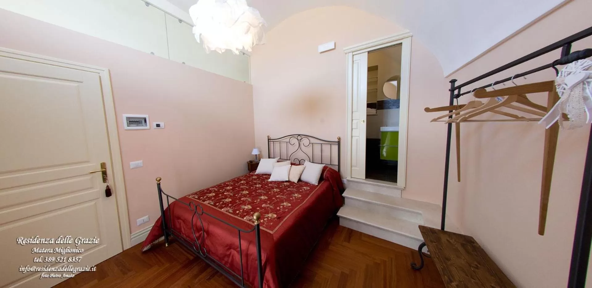 Photo of the whole room, Bed in Residenza delle Grazie