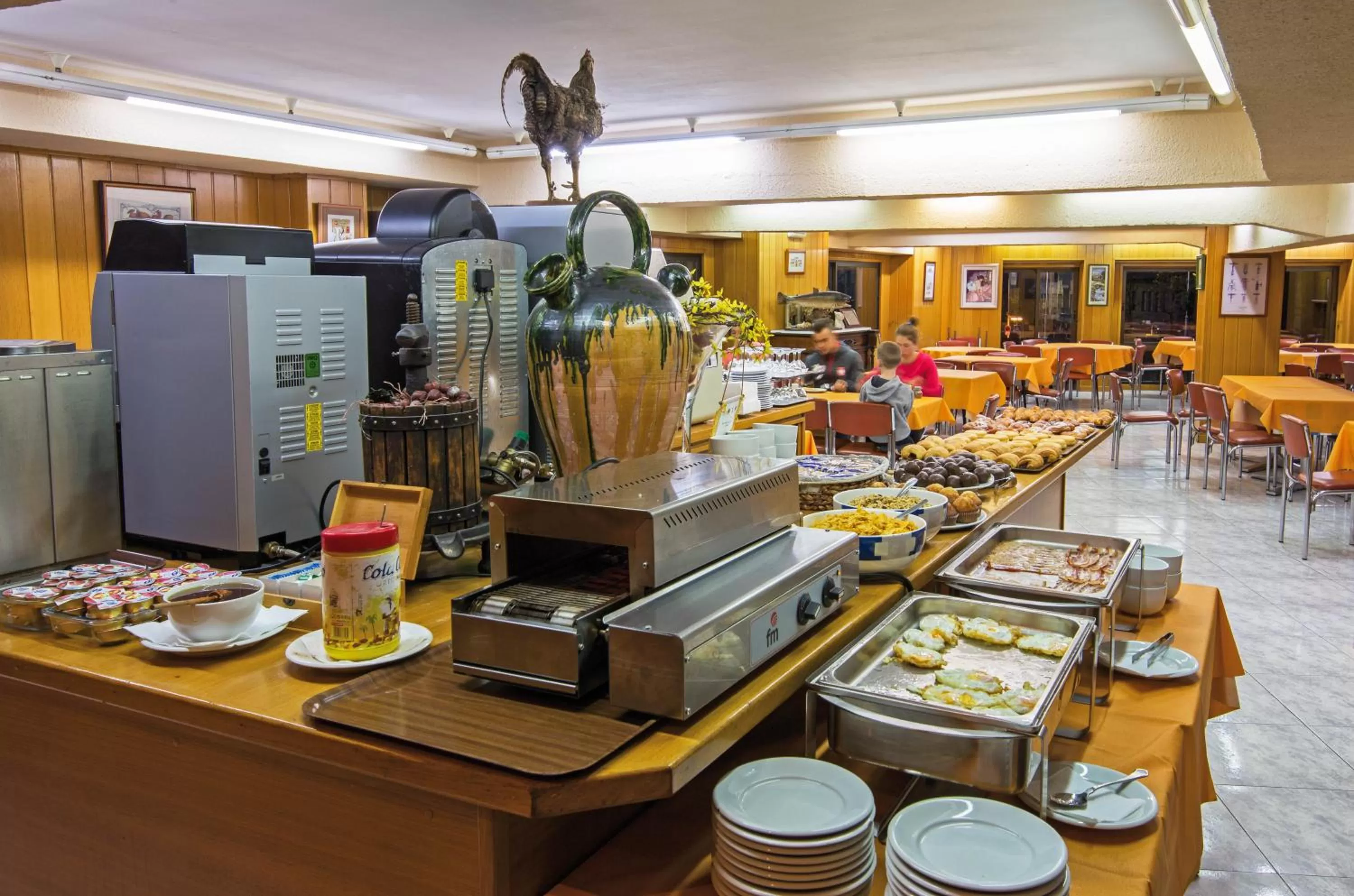 Breakfast in Hotel Avenida