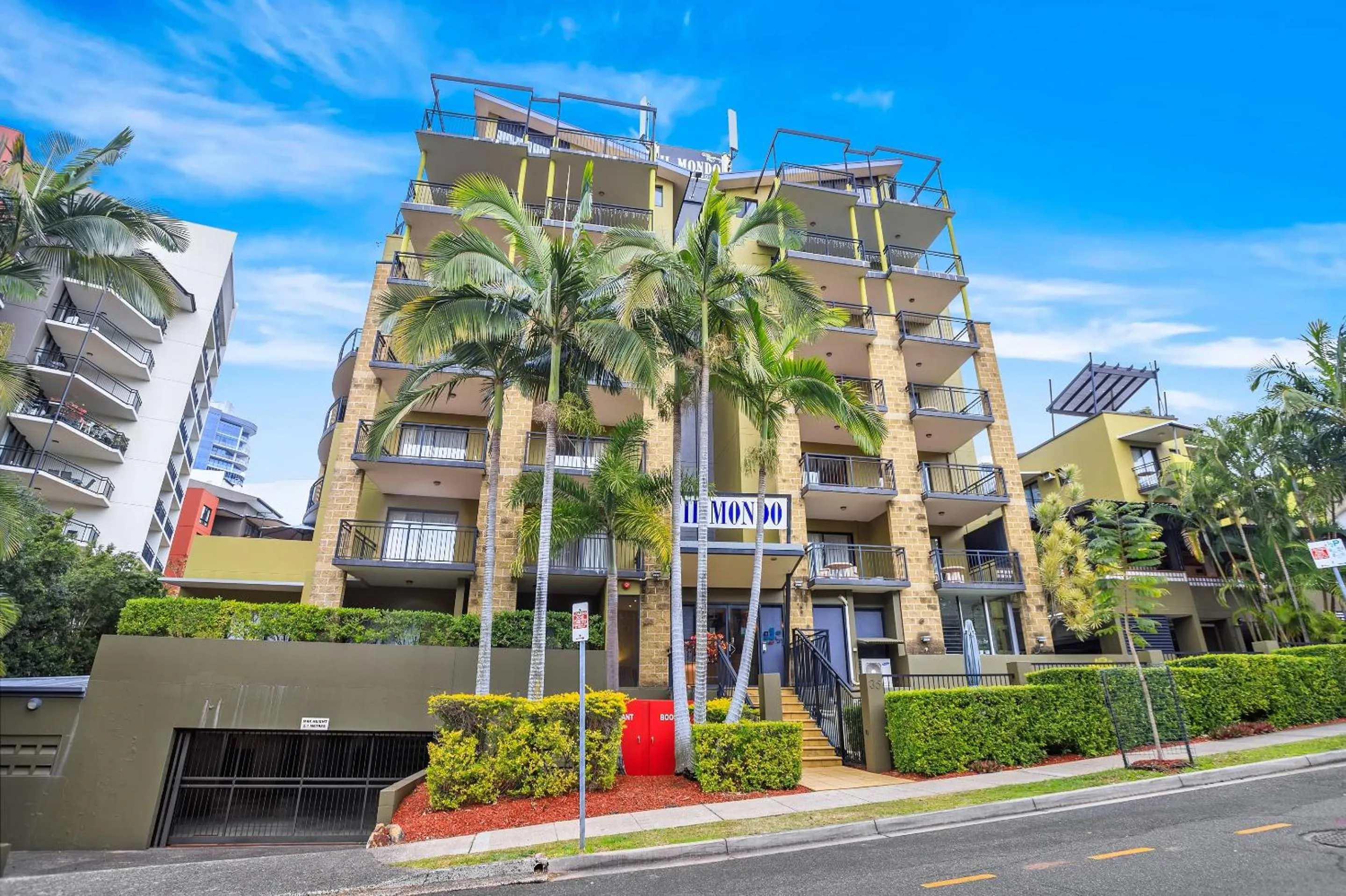 Property building in Il Mondo Boutique Hotel