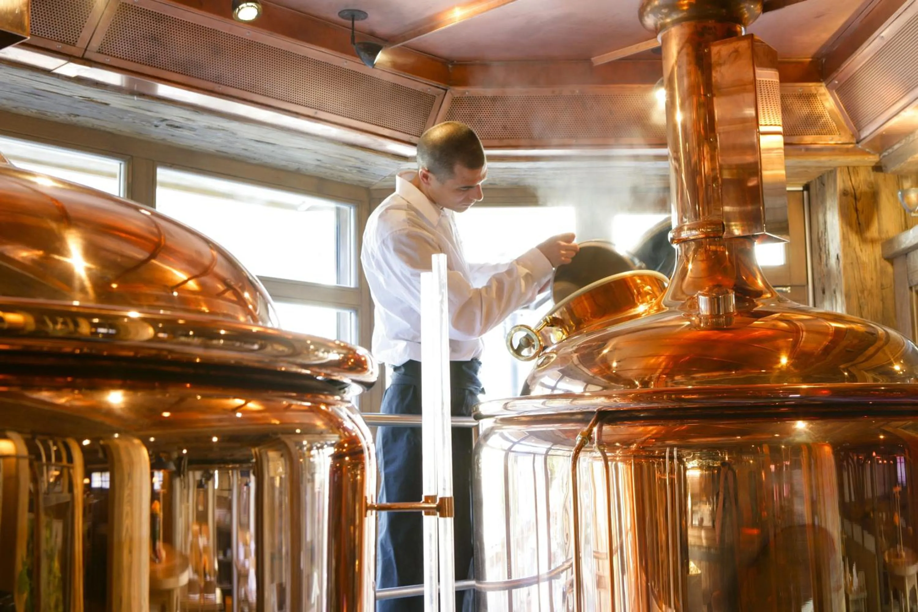 People in Hotel Maximilian