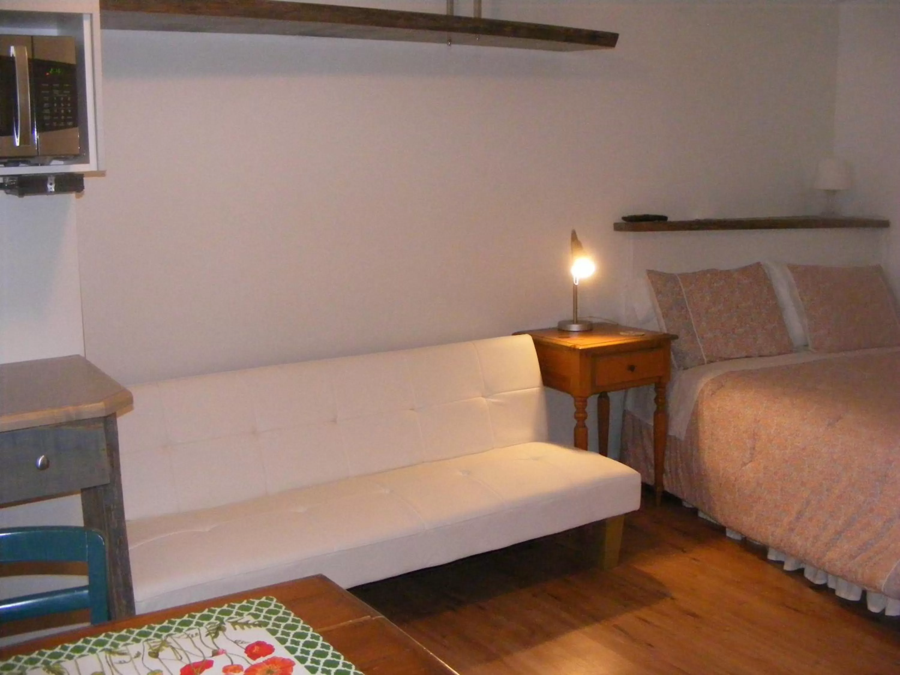 Bed in Auberge La Seigneurie Valcartier