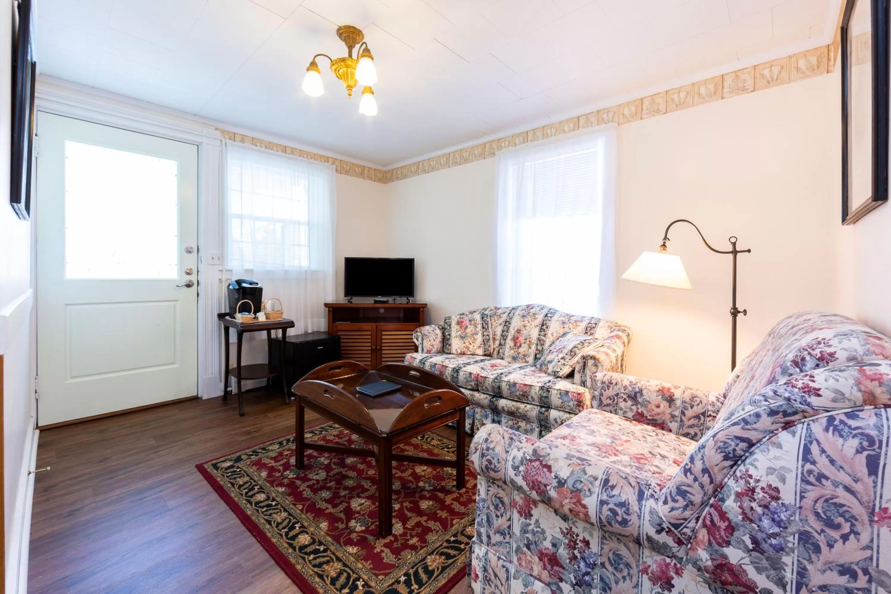 Seating Area in The Elmhurst Inn
