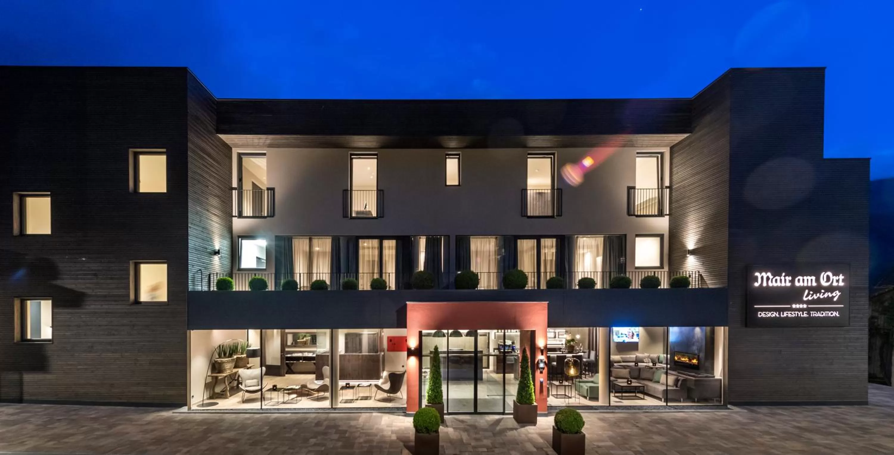 Facade/entrance, Property Building in Mair Am Ort Living Hotel B&B