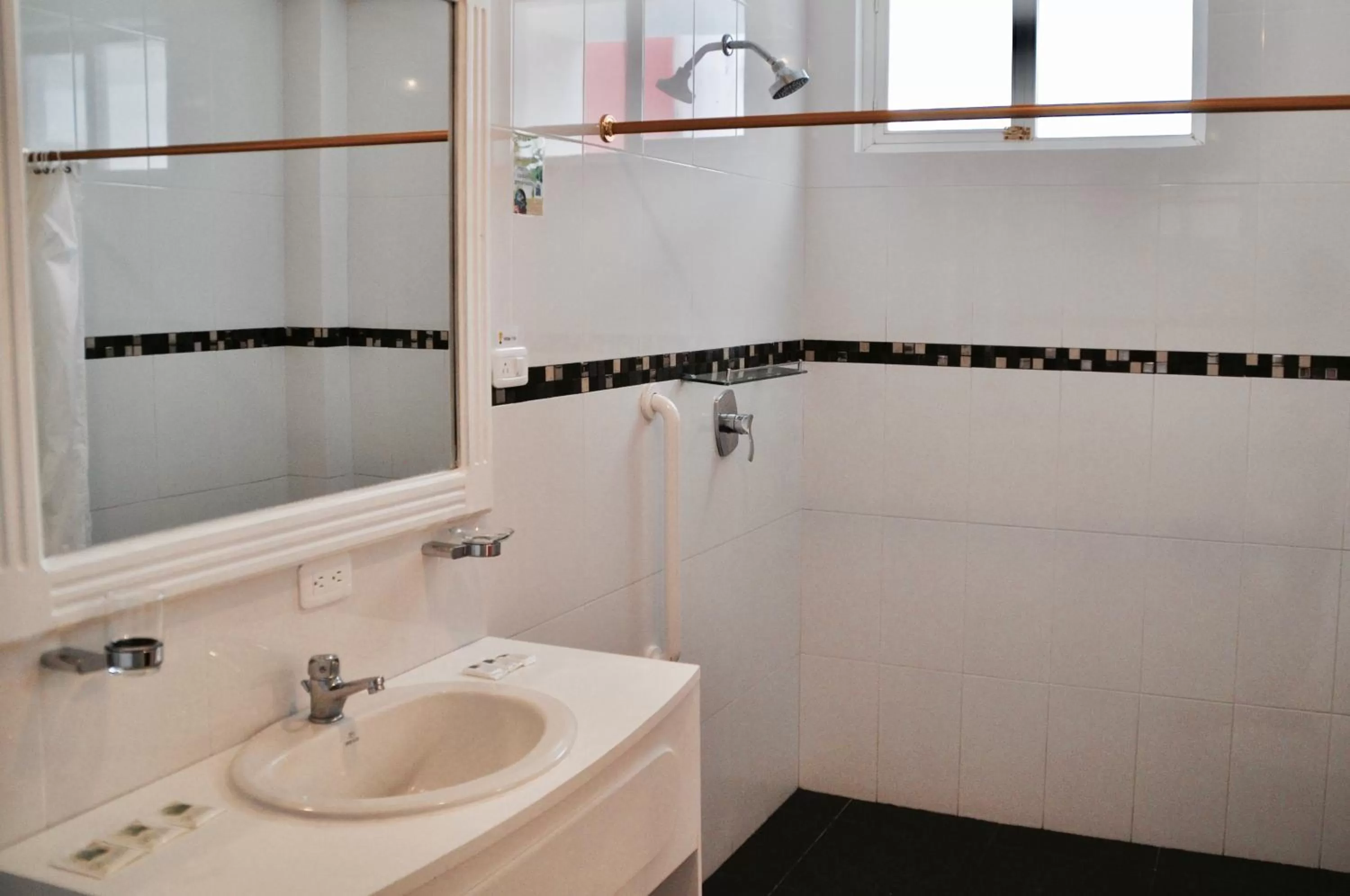 Bathroom in Hotel Europa