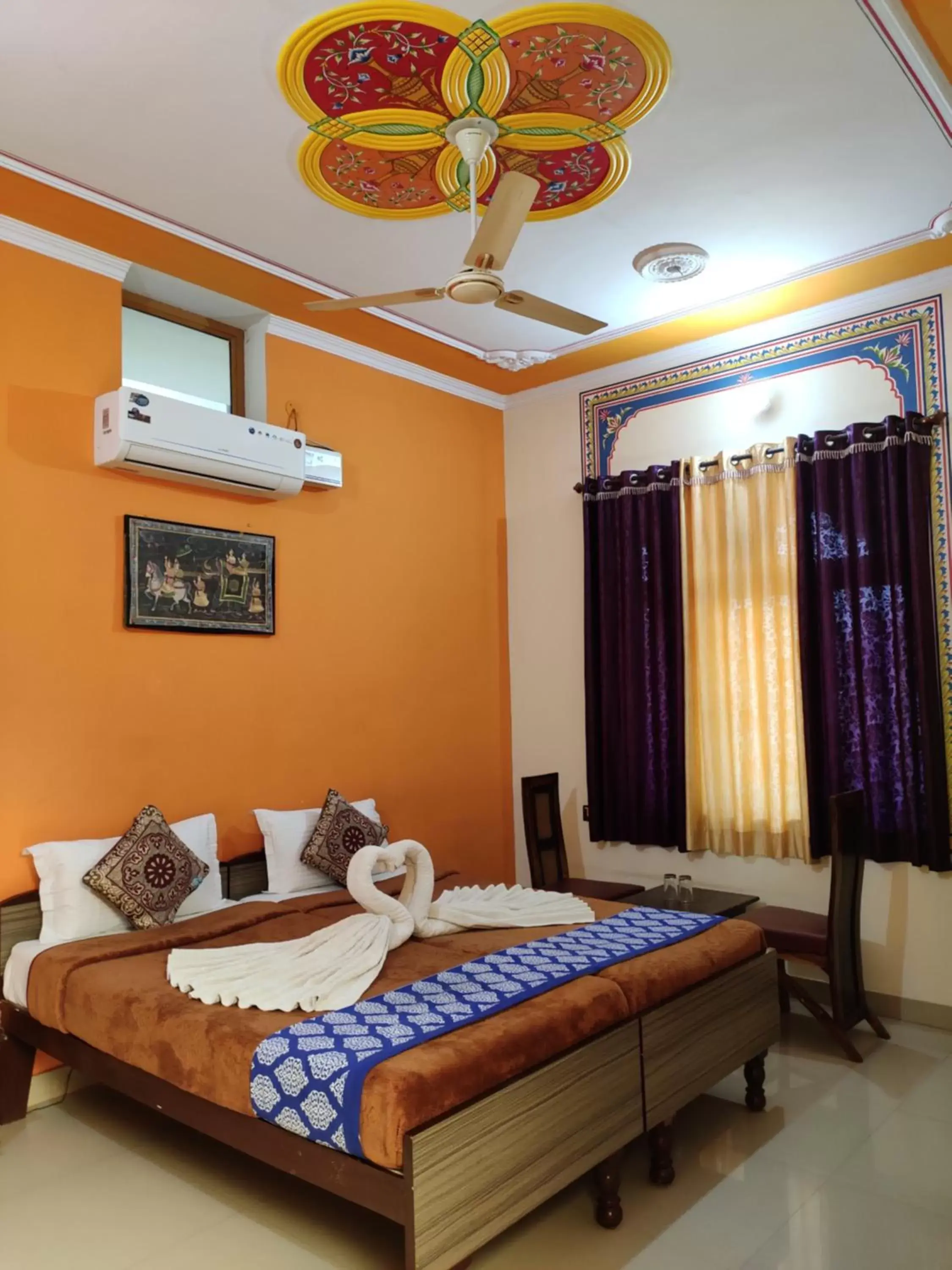 Deluxe Double Room - single occupancy in Hotel Tiger Haveli Deluxe Double Room - single occupancy in Hotel Tiger Haveli