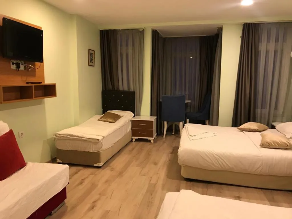 Photo of the whole room in Historial Hotel