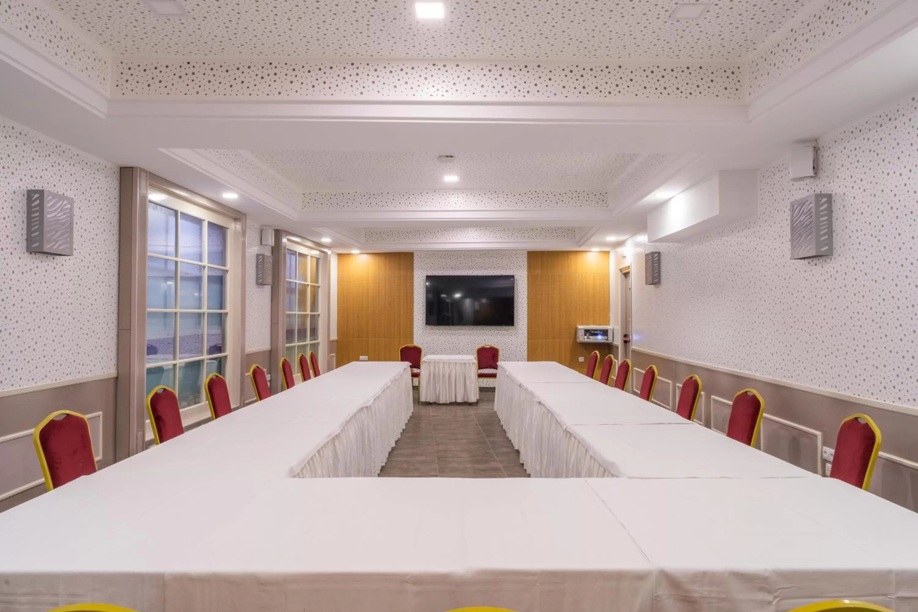 Khayam Garden Beach Resort & Spa