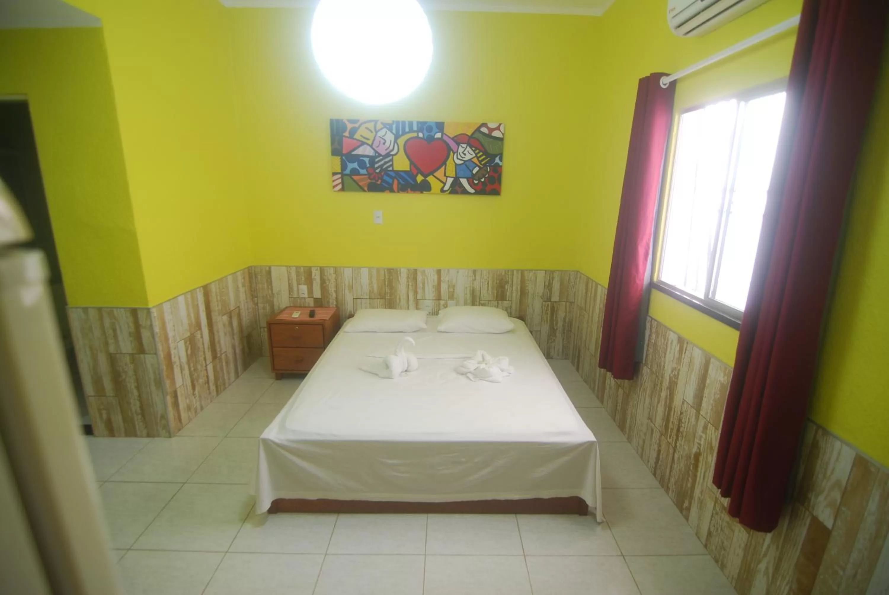 Photo of the whole room, Bed in Refúgio Pousada Fortaleza