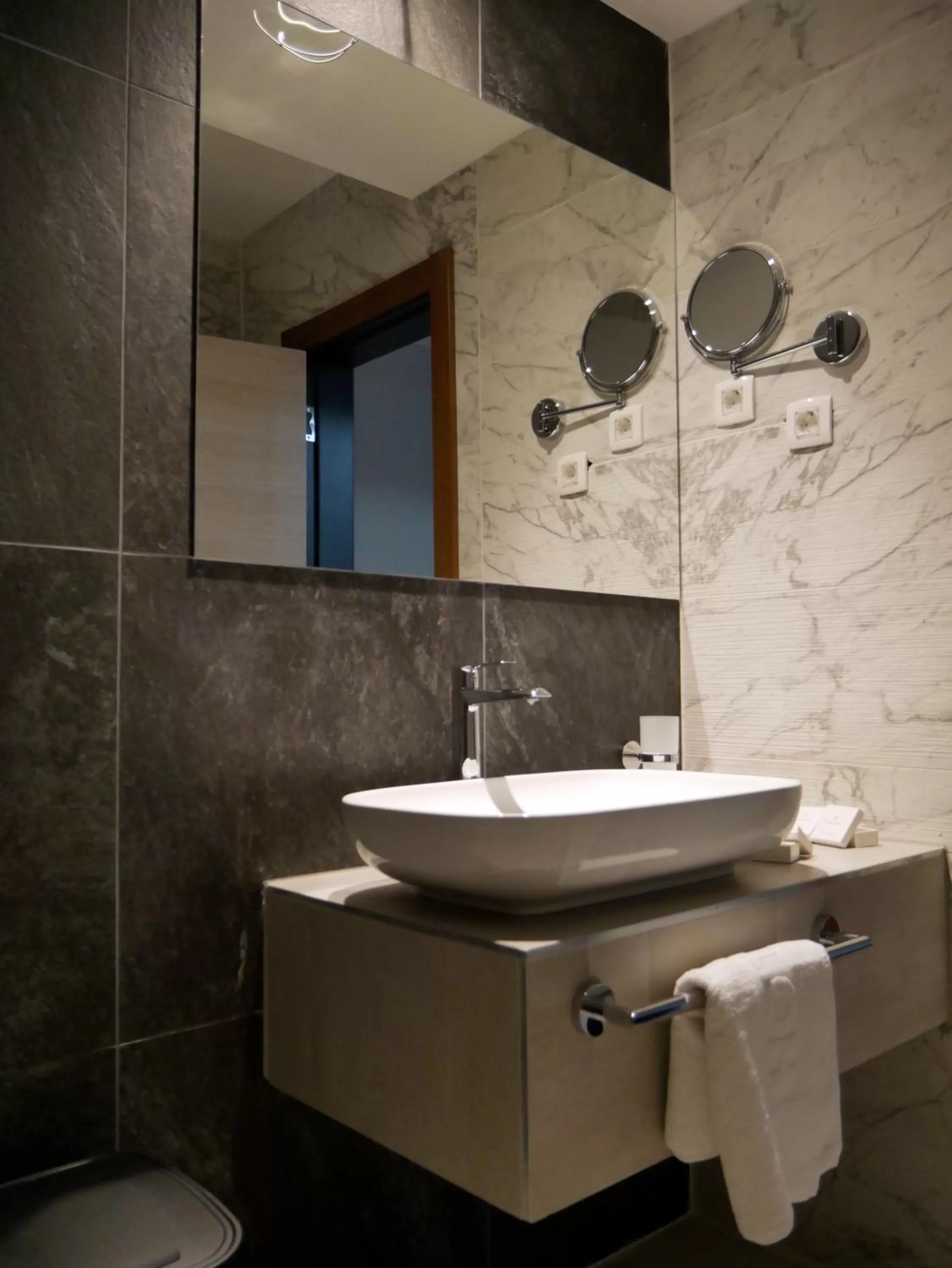 Bathroom in Hotel Berane