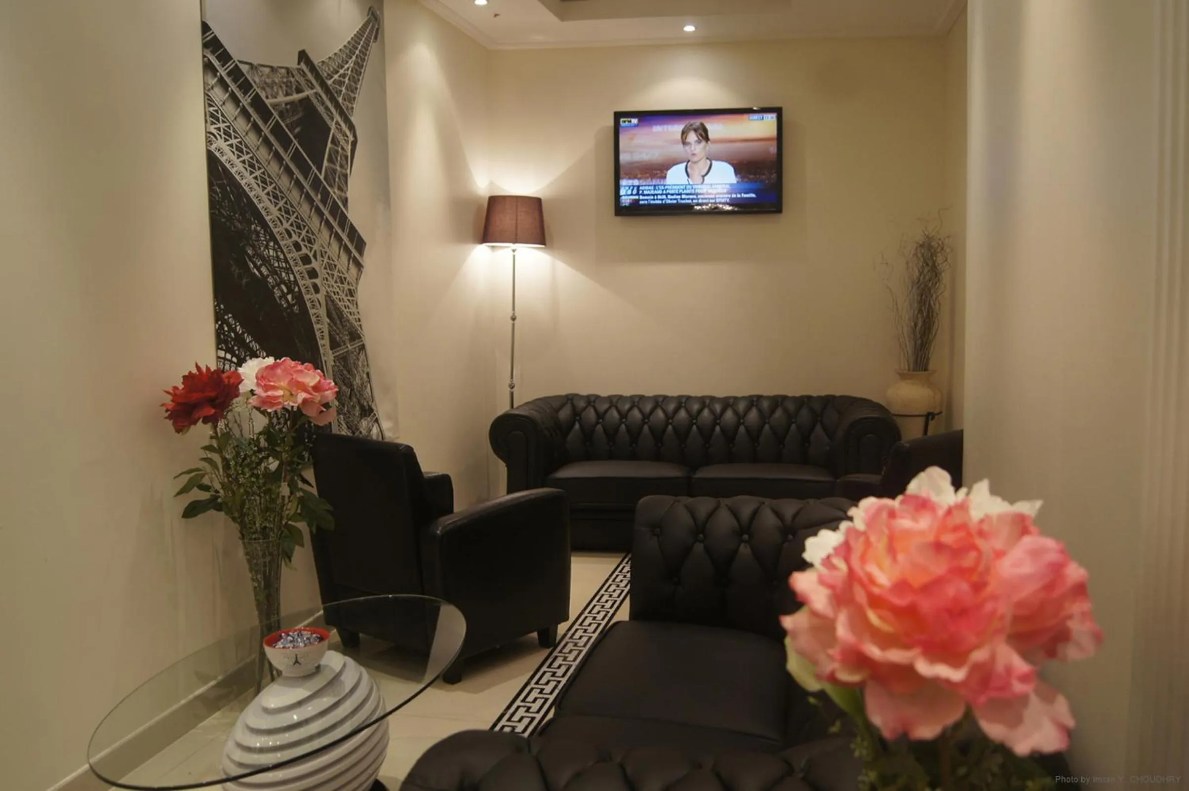 Lobby or reception in Hotel Regina Montmartre