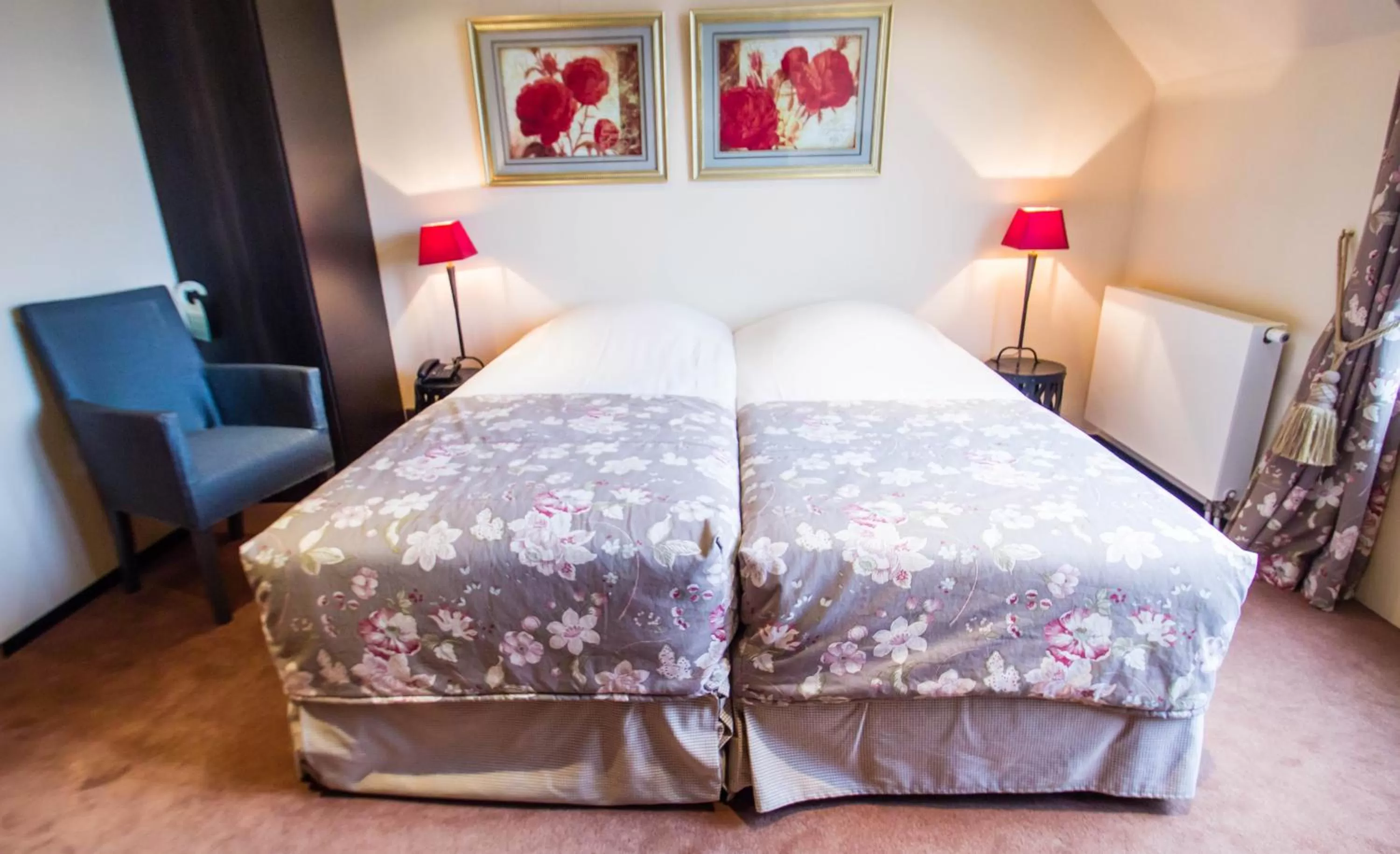 Photo of the whole room, Bed in Hajé Hotel Joure