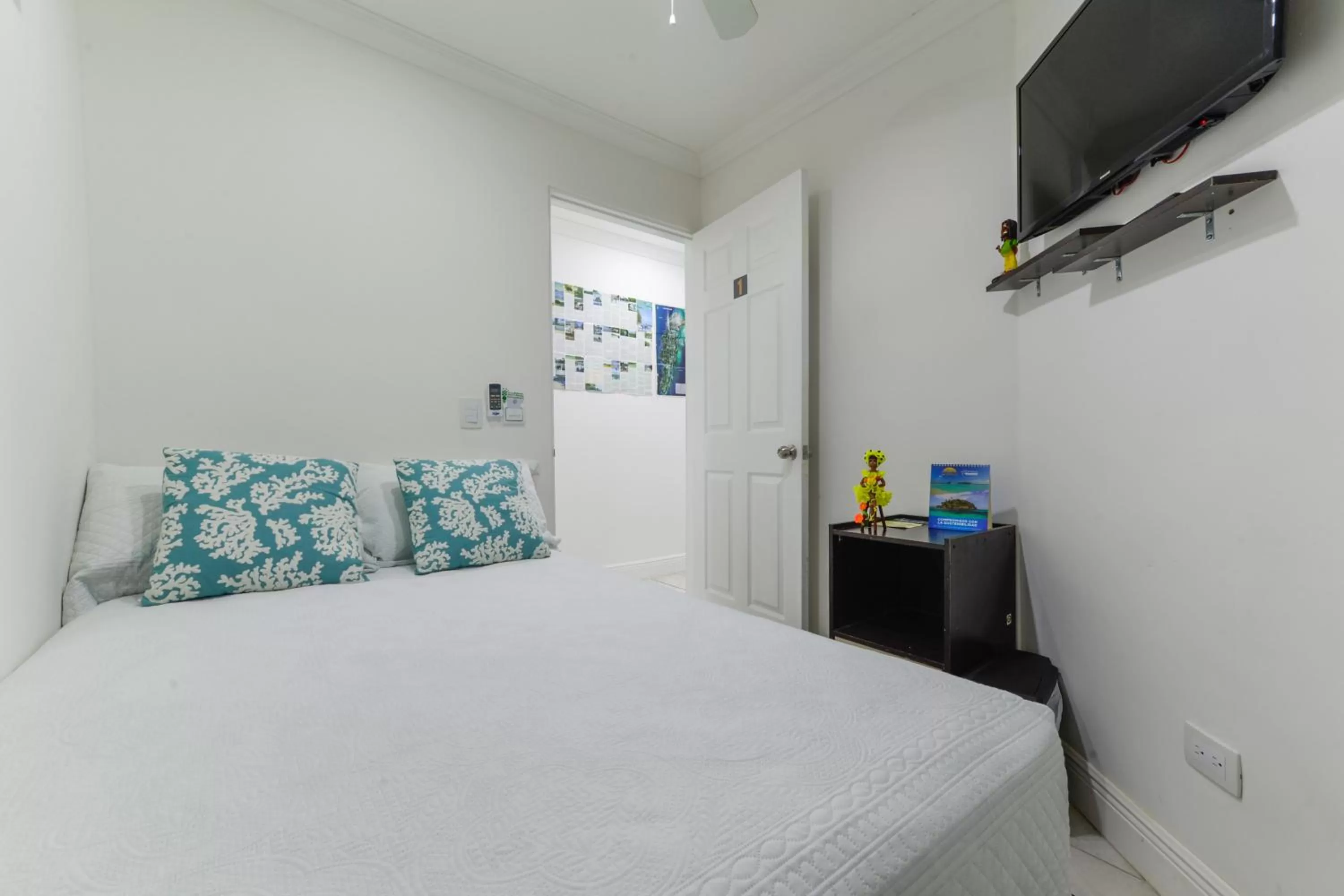 Photo of the whole room, Bed in Hotel Las Lunas