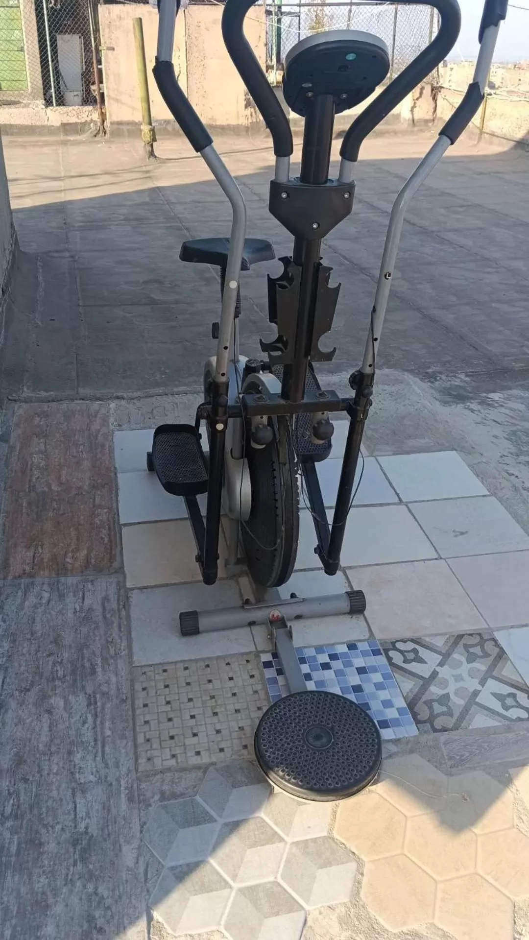 Property building, Fitness Center/Facilities in Guest House Armina