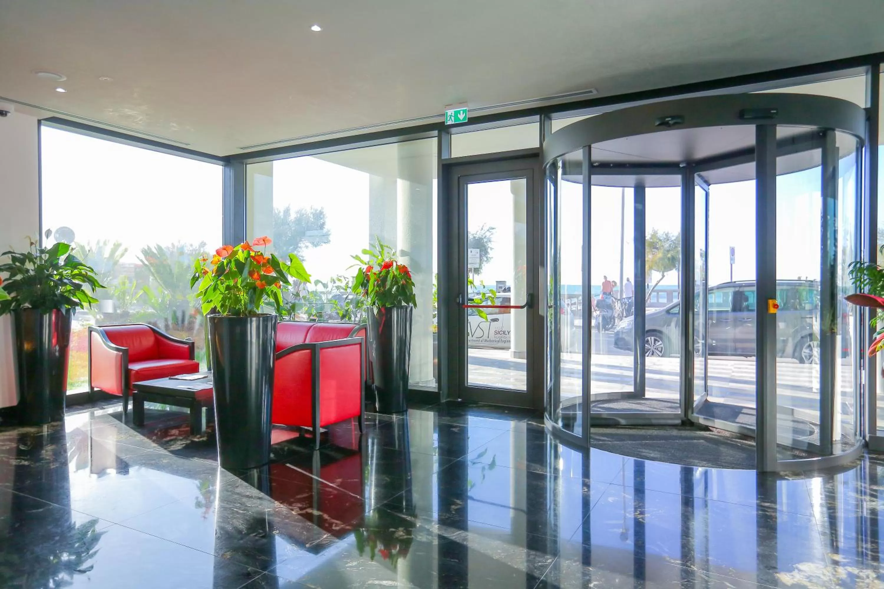 Facade/entrance in Victoria Palace Cefalù