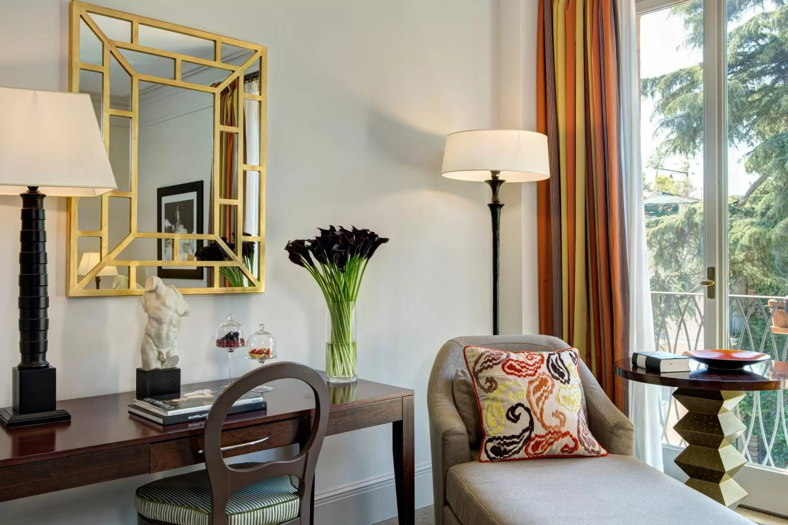 Restaurant/places to eat in Rocco Forte Hotel De Russie