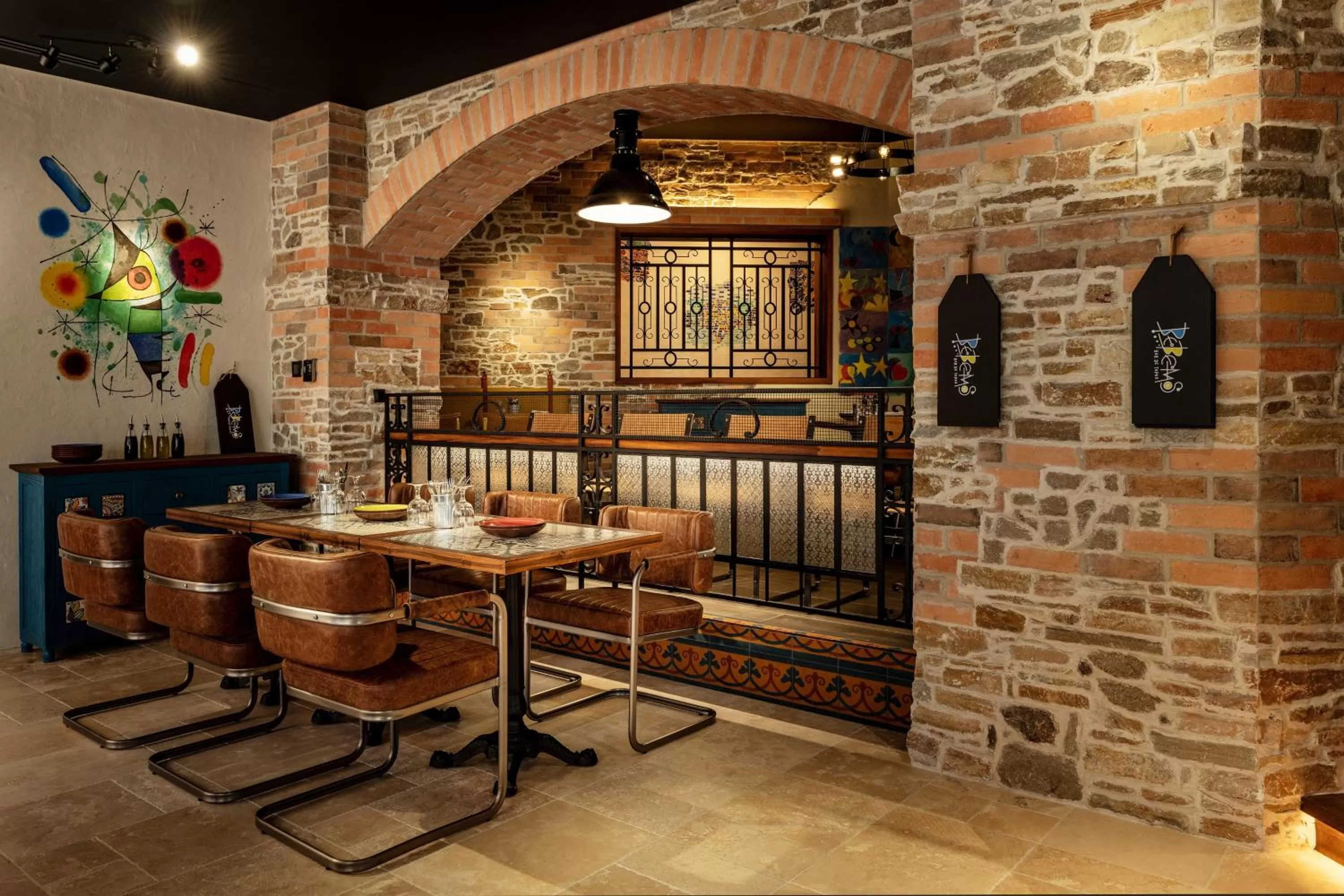 Restaurant/places to eat in Le Méridien Dubai Hotel & Conference Centre