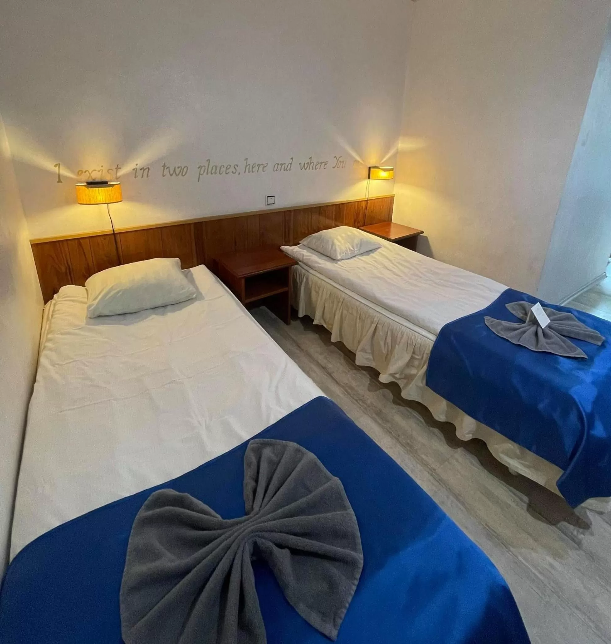 Bed in NB Hotel with Free Parking