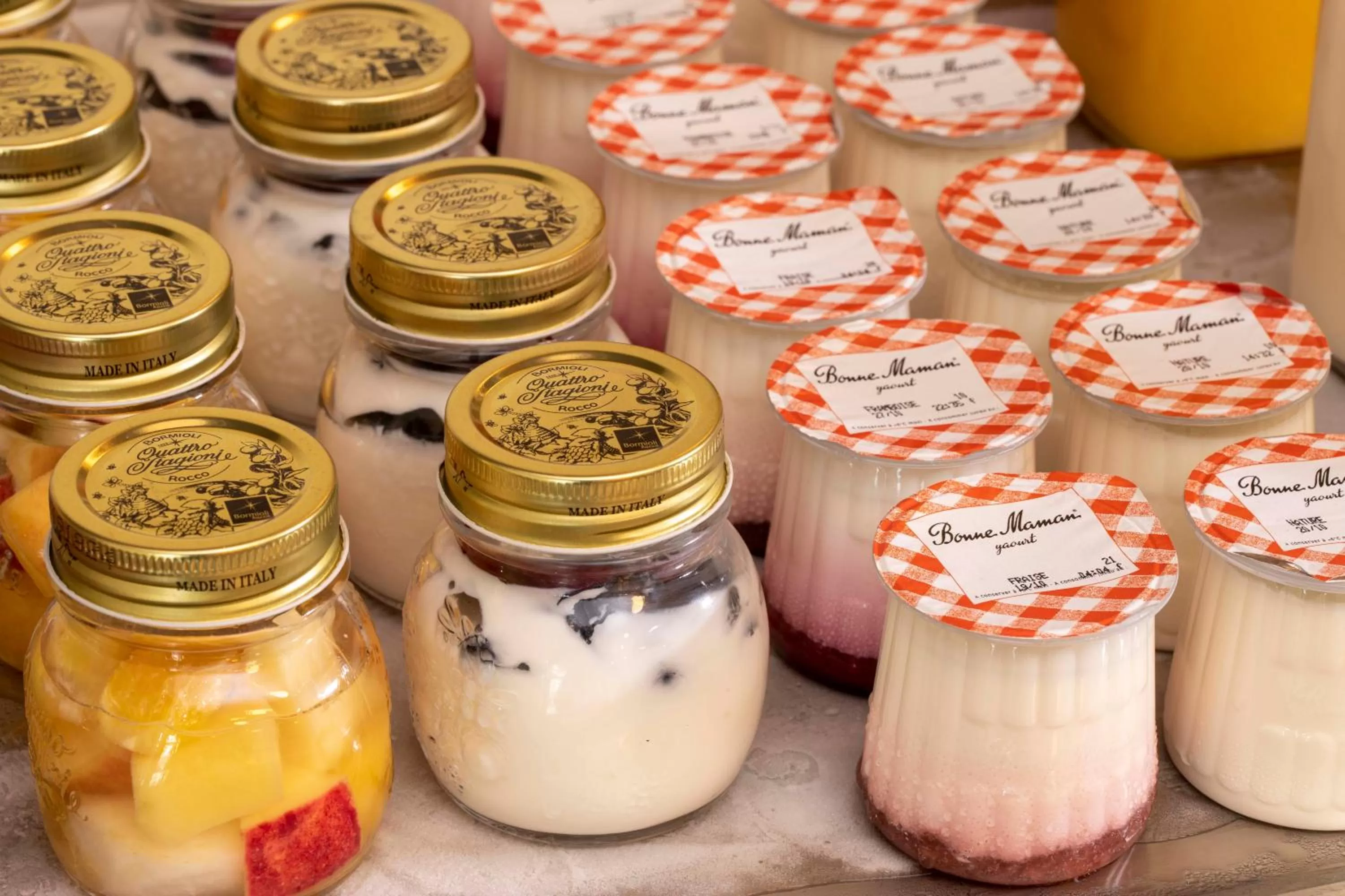 Breakfast in First Hotel Paris Tour Eiffel