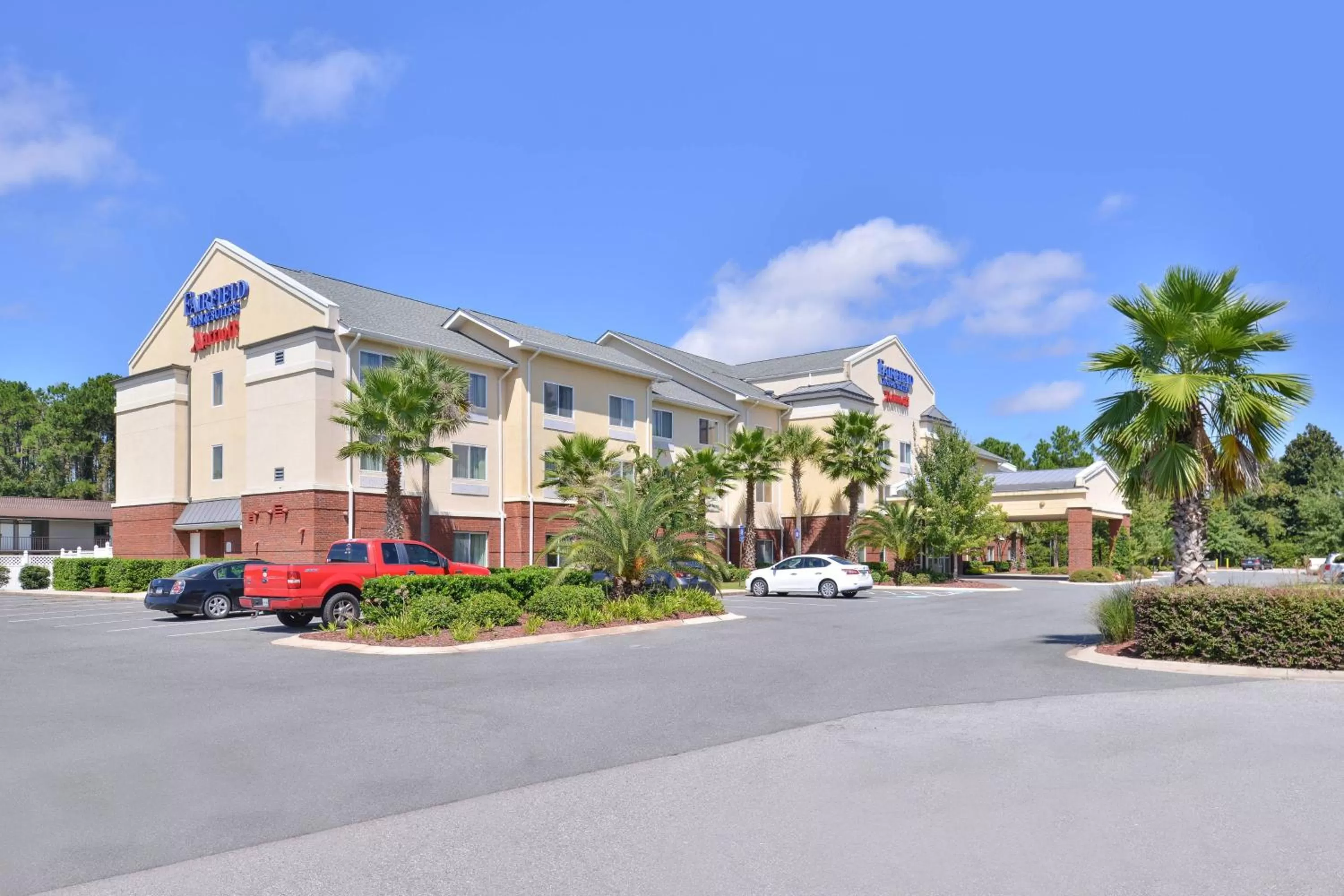 Property building in Fairfield Inn & Suites Kingsland
