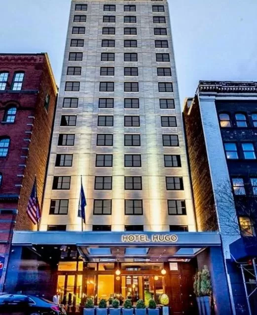 Facade/entrance in Hotel Hugo