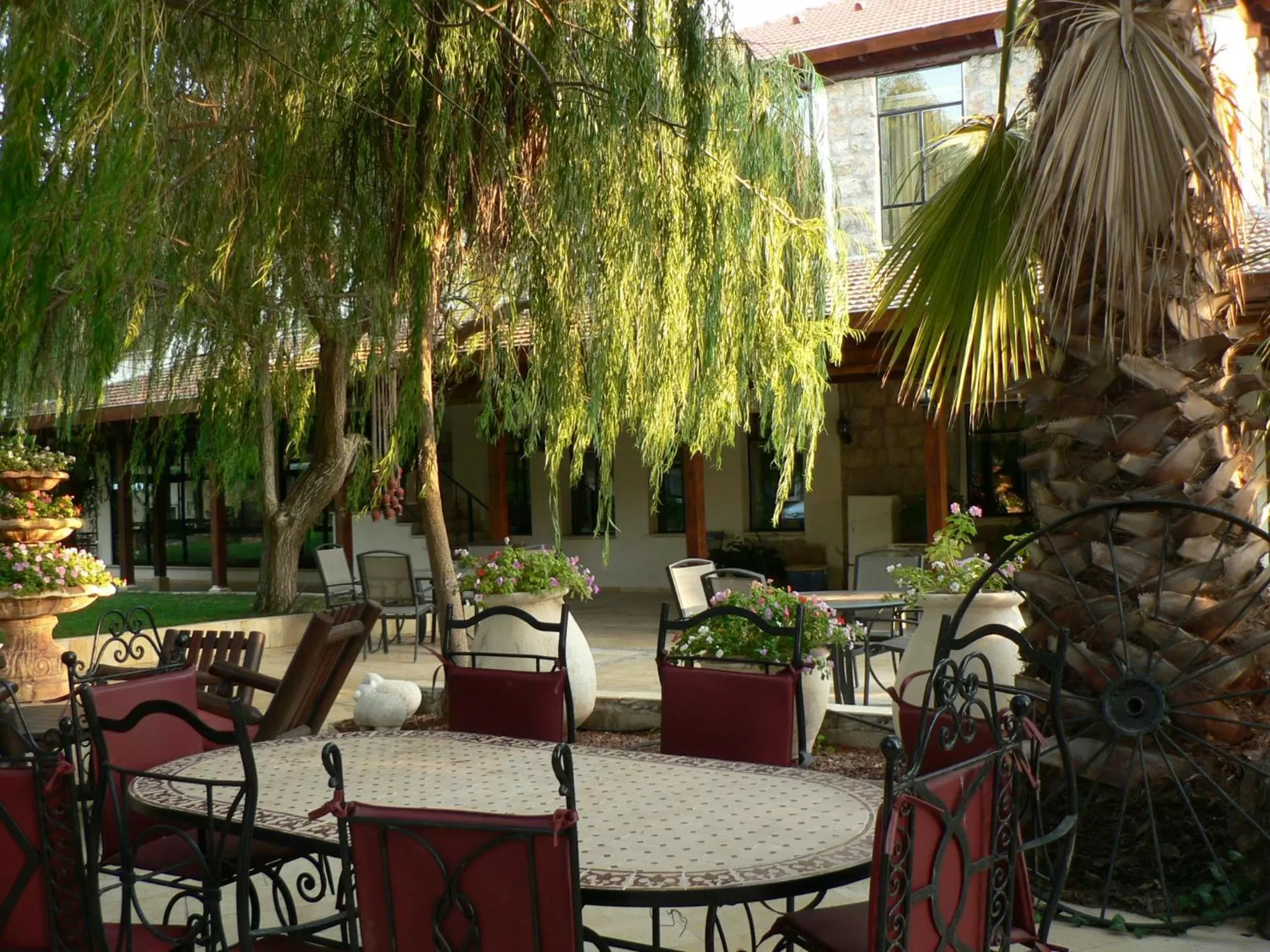 Property building, Restaurant/Places to Eat in Beit Shalom Historical boutique Hotel