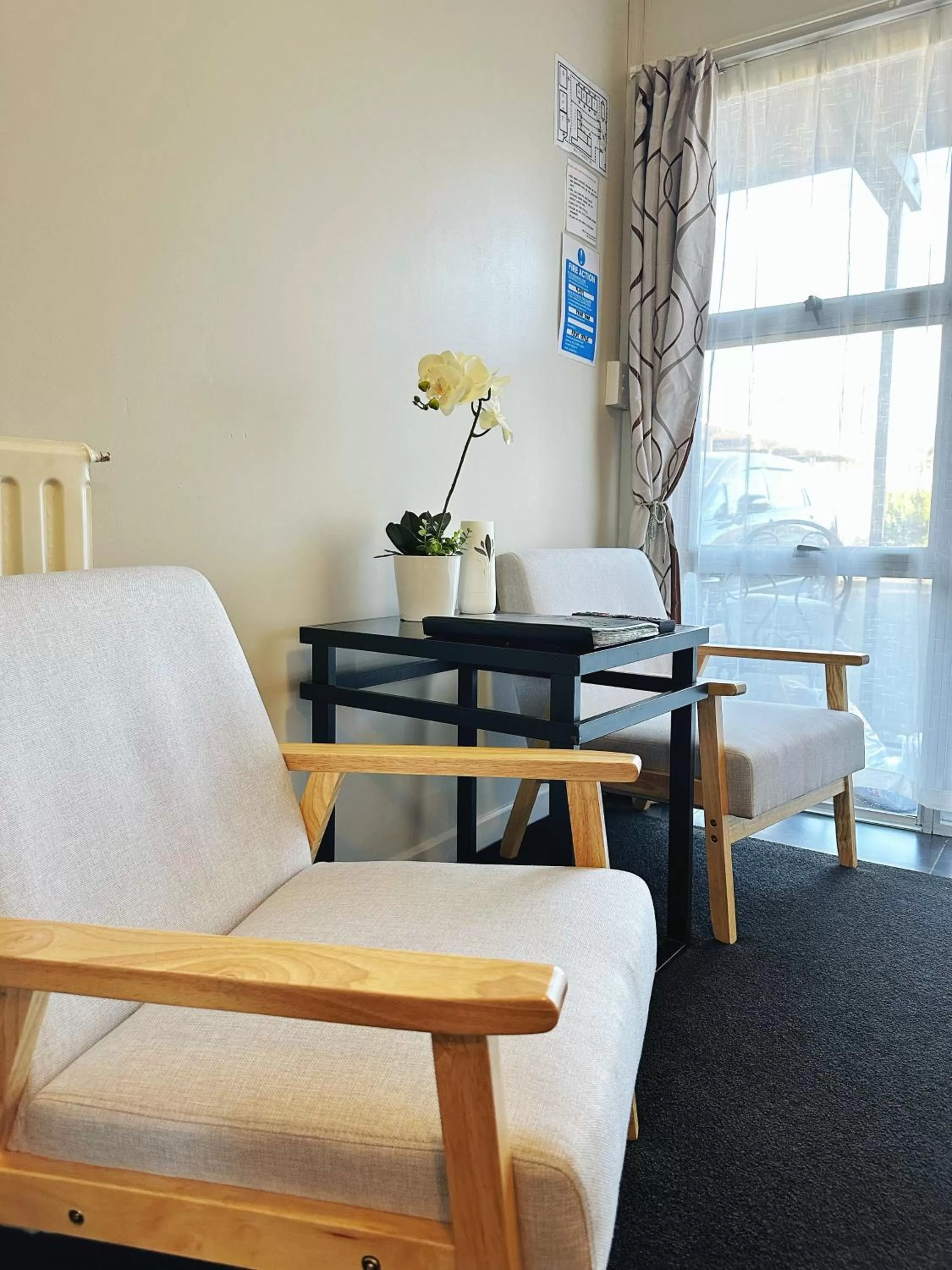 Living room in Red Rock Thermal Motel - Mineral Pool