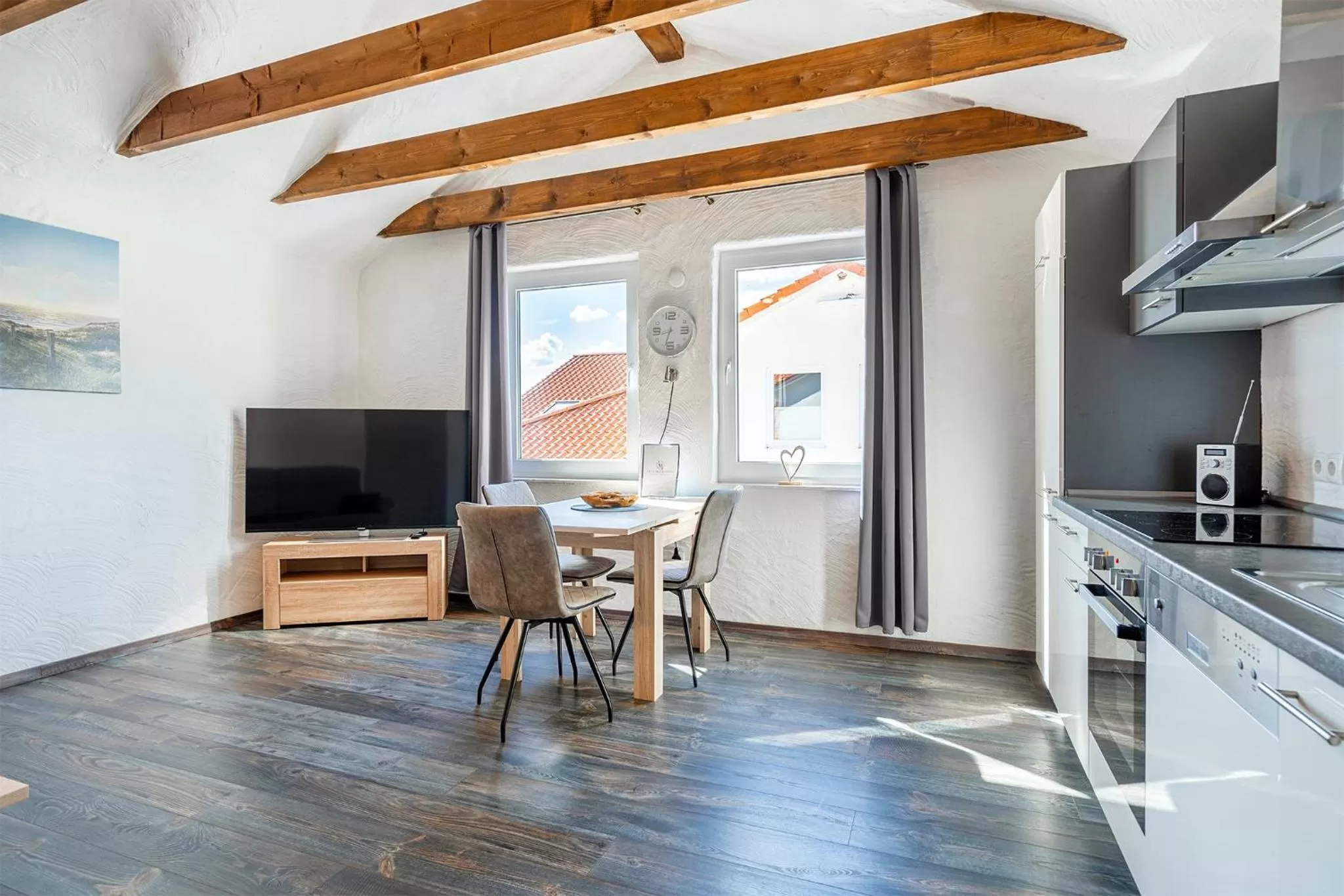 TV and multimedia, Dining Area in Villa Moorstern