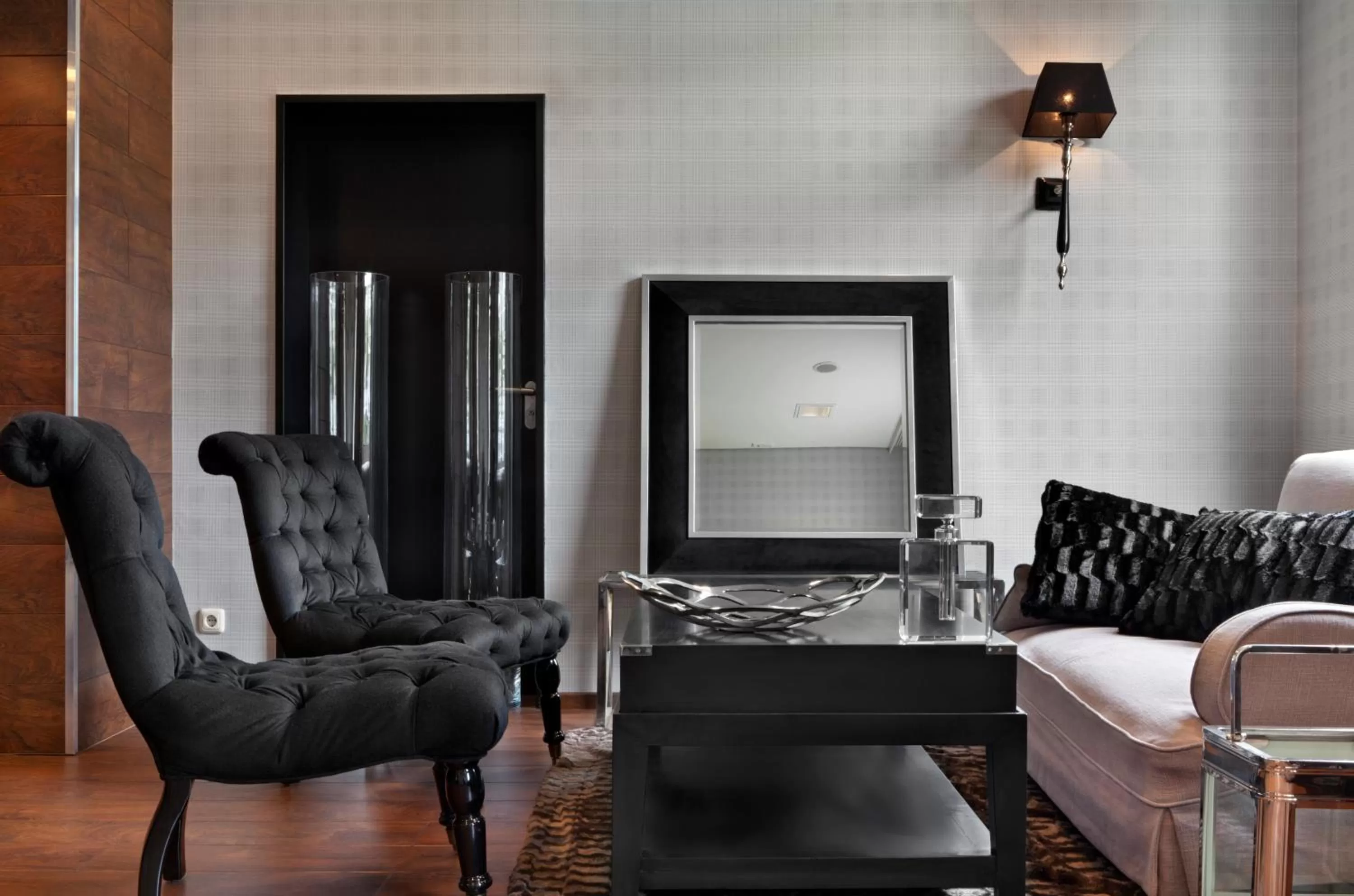 Seating area in Tryp by Wyndham Luebeck Aquamarin