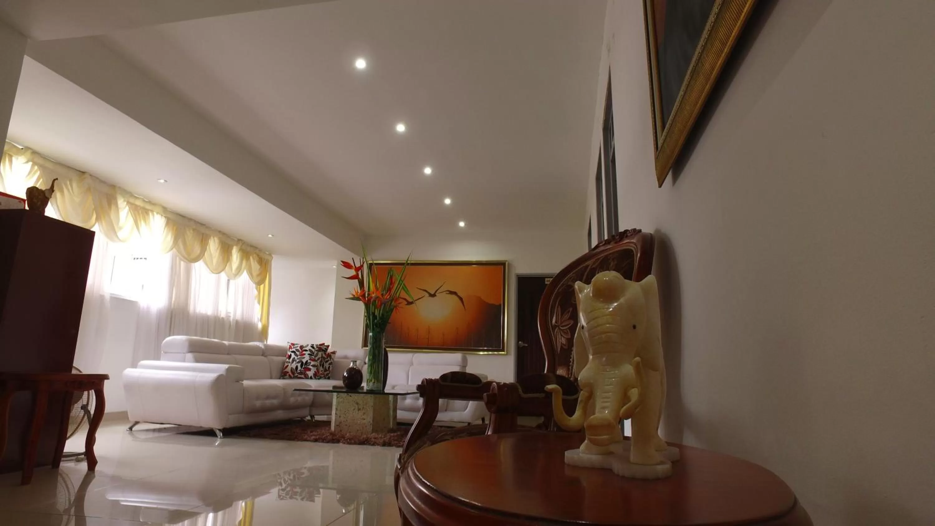 Lobby or reception, Seating Area in Hotel Cafe Plaza