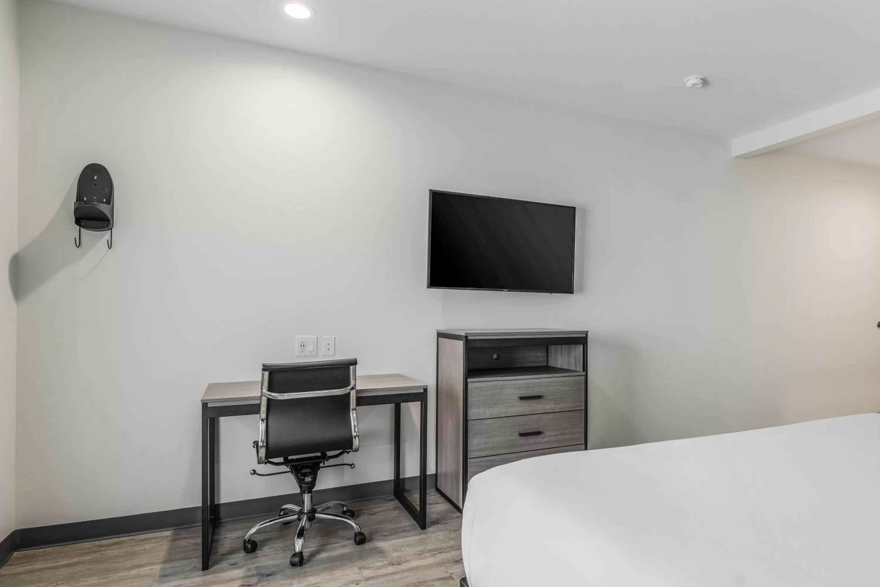 Bedroom, Bed in Red Lion Inn & Suites Katy